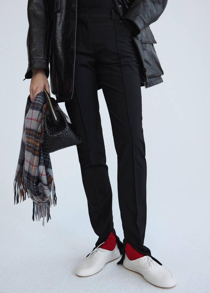 Wool trousers with slits at the hem - thumbnail 2