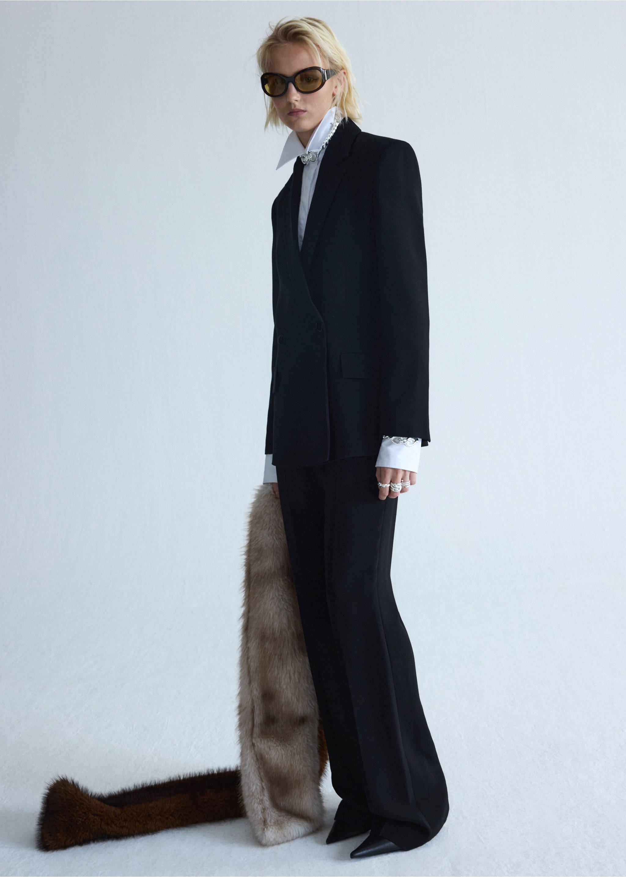 Straight suit trousers - General plane, Black. Ref: 37016369-00.