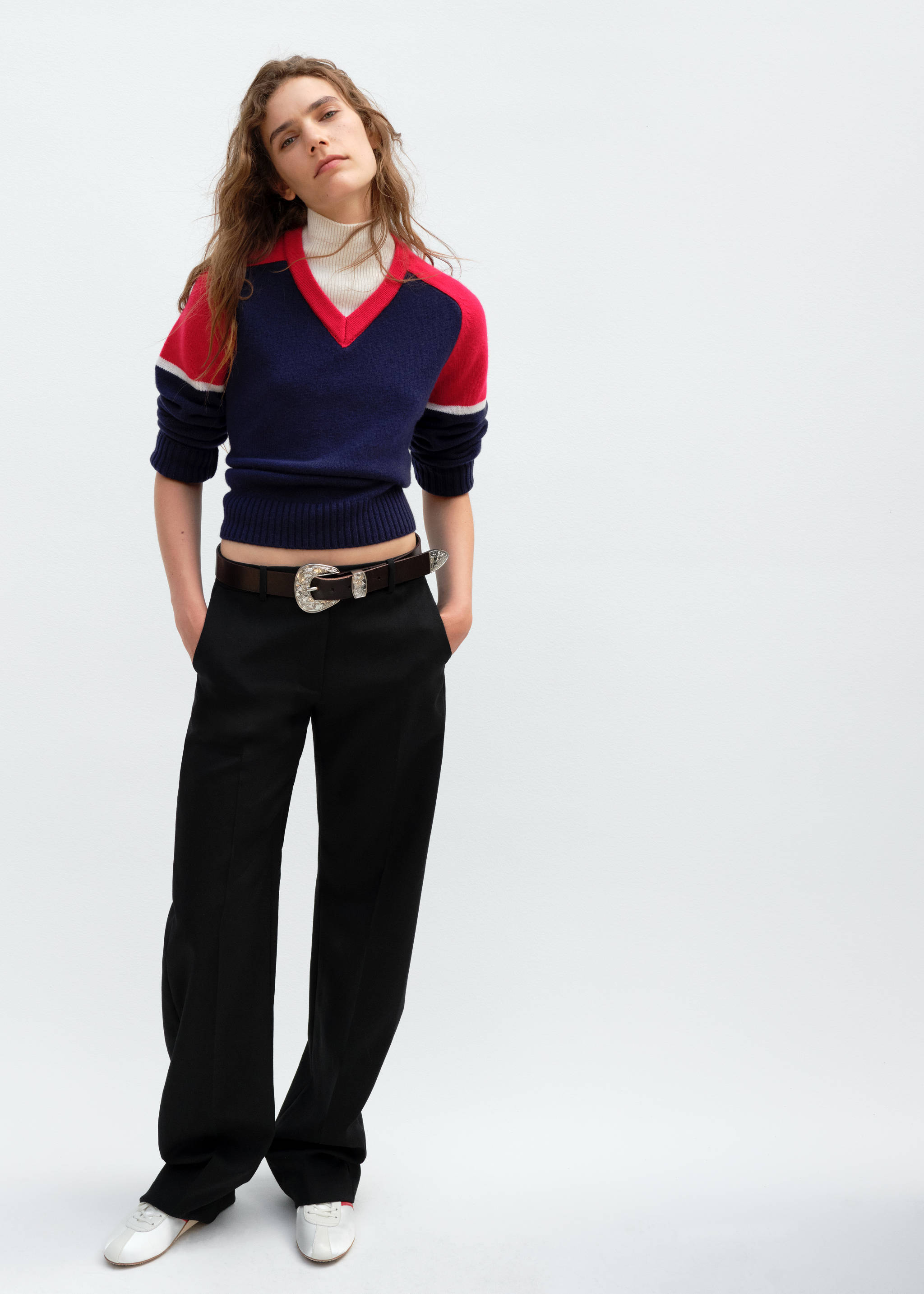 Straight suit trousers - General plane, Black. Ref: 37016369-01.