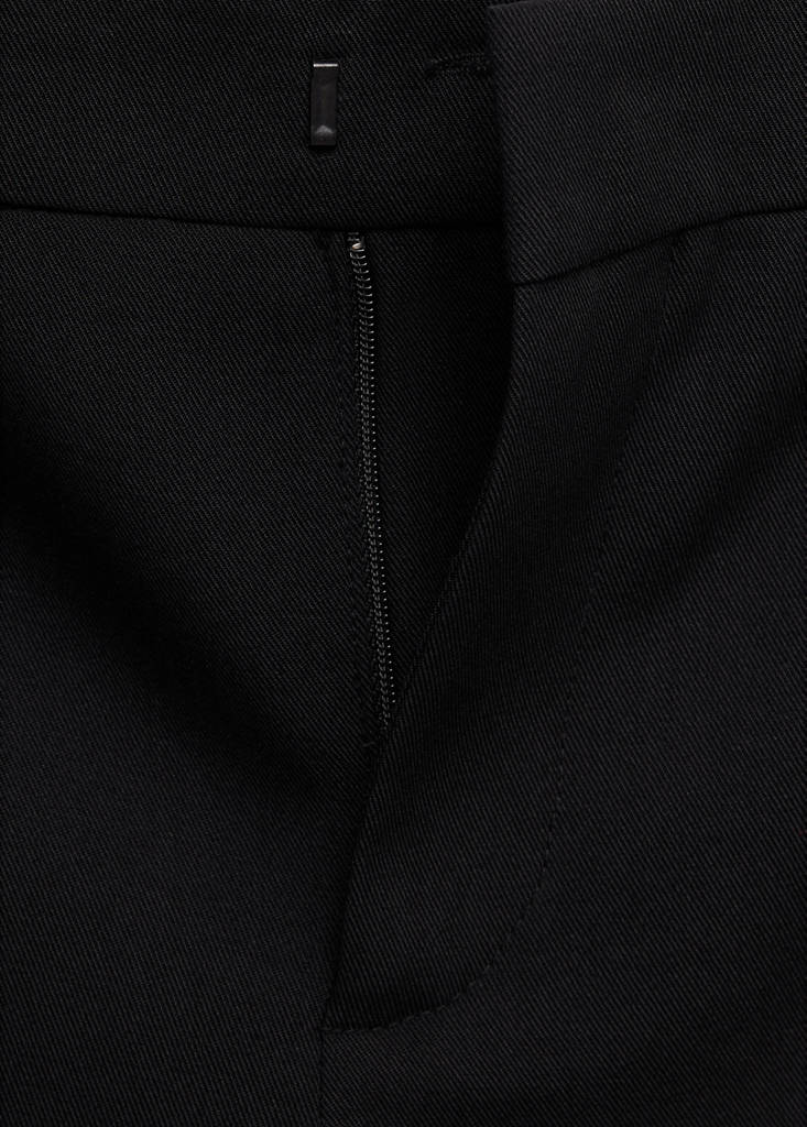 Low-rise cropped trousers — Black