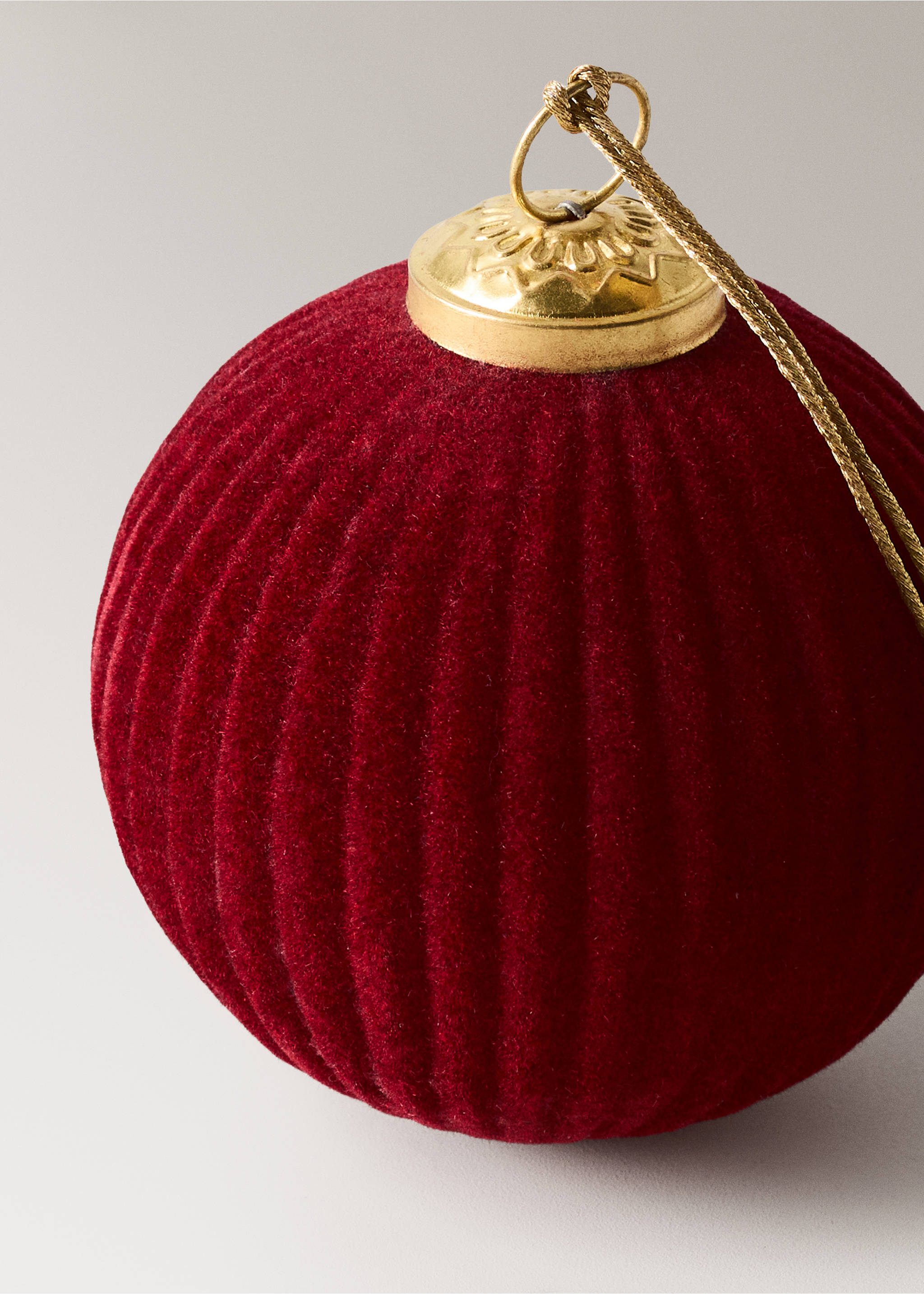 Décoration sapin boule de Noël - Détail de l'article 1, Rouge. Ref: 37016733-00.