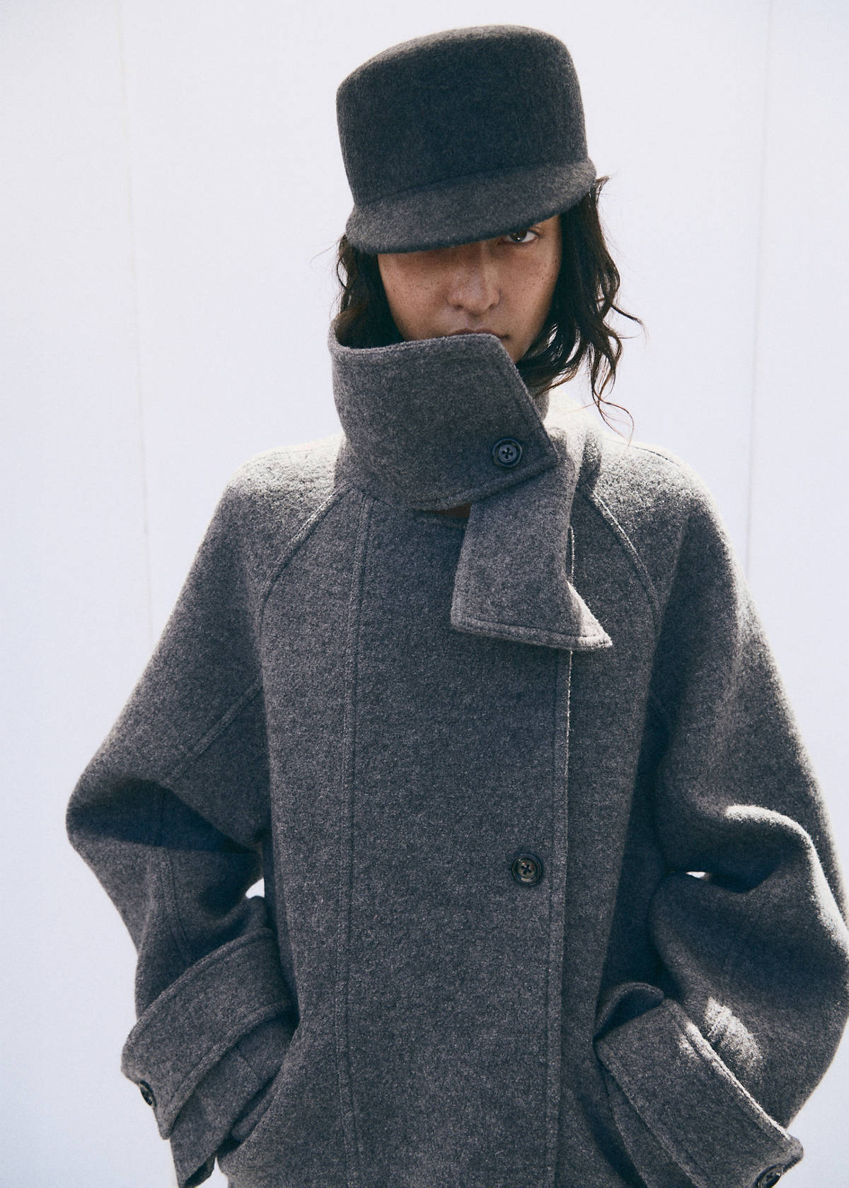 100% wool funnel-neck coat — Grey
