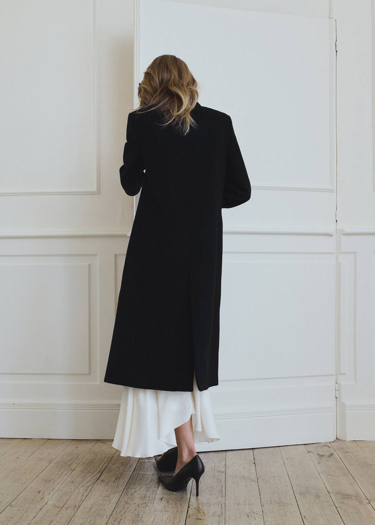 Manteco wool double-breasted coat — Black