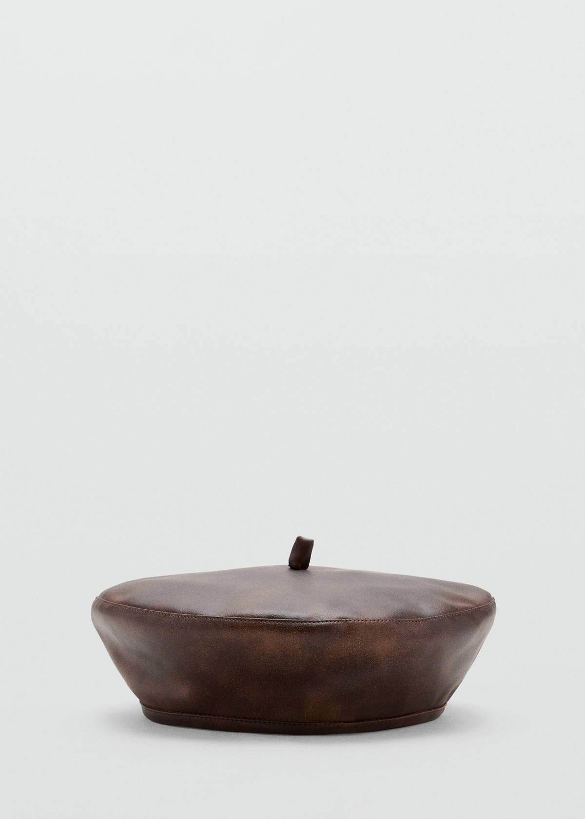 Faux leather beret — Chocolate