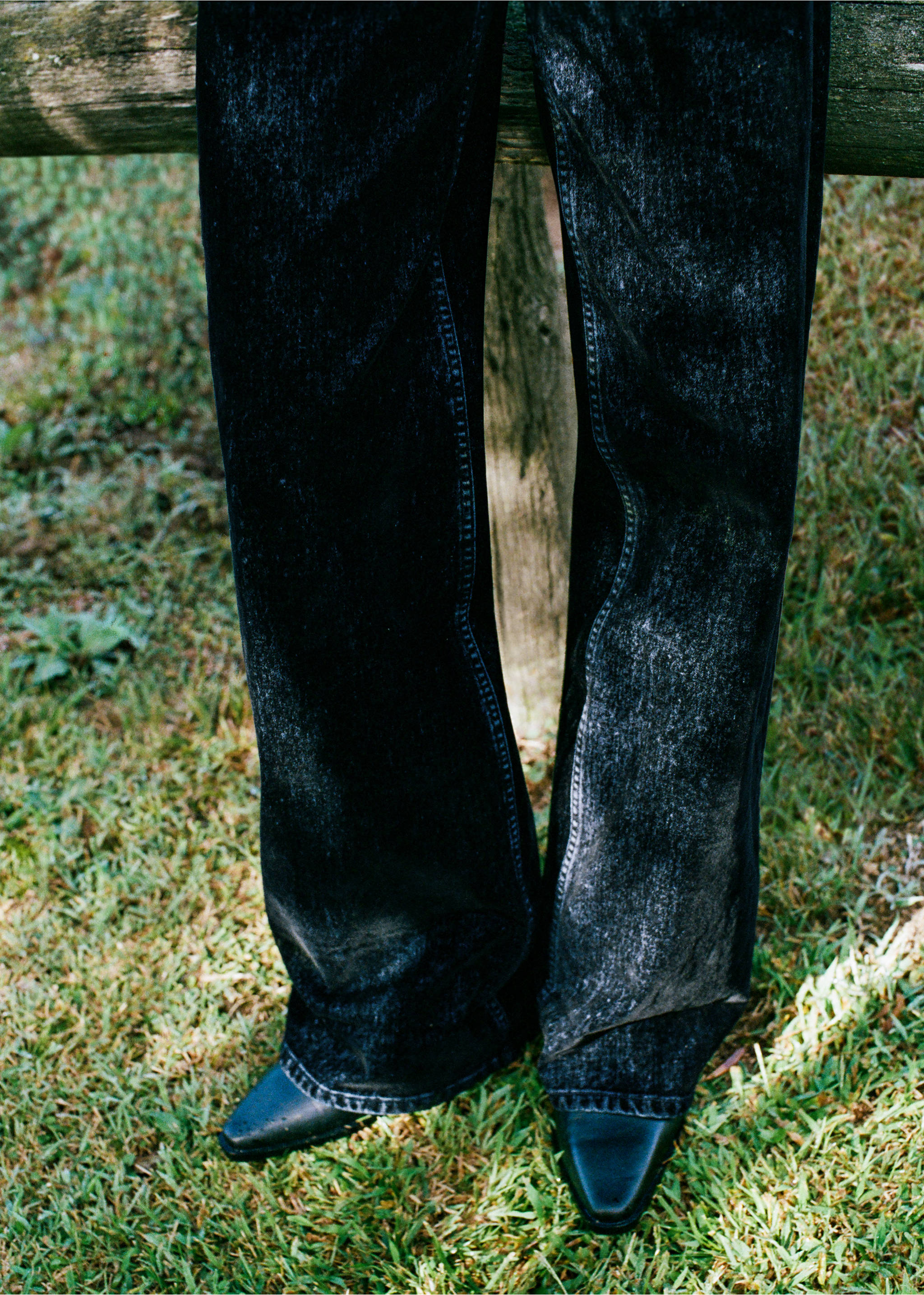 Velvet wide-leg jeans - Details of the article 3, Navy. Ref: 37017135-00.