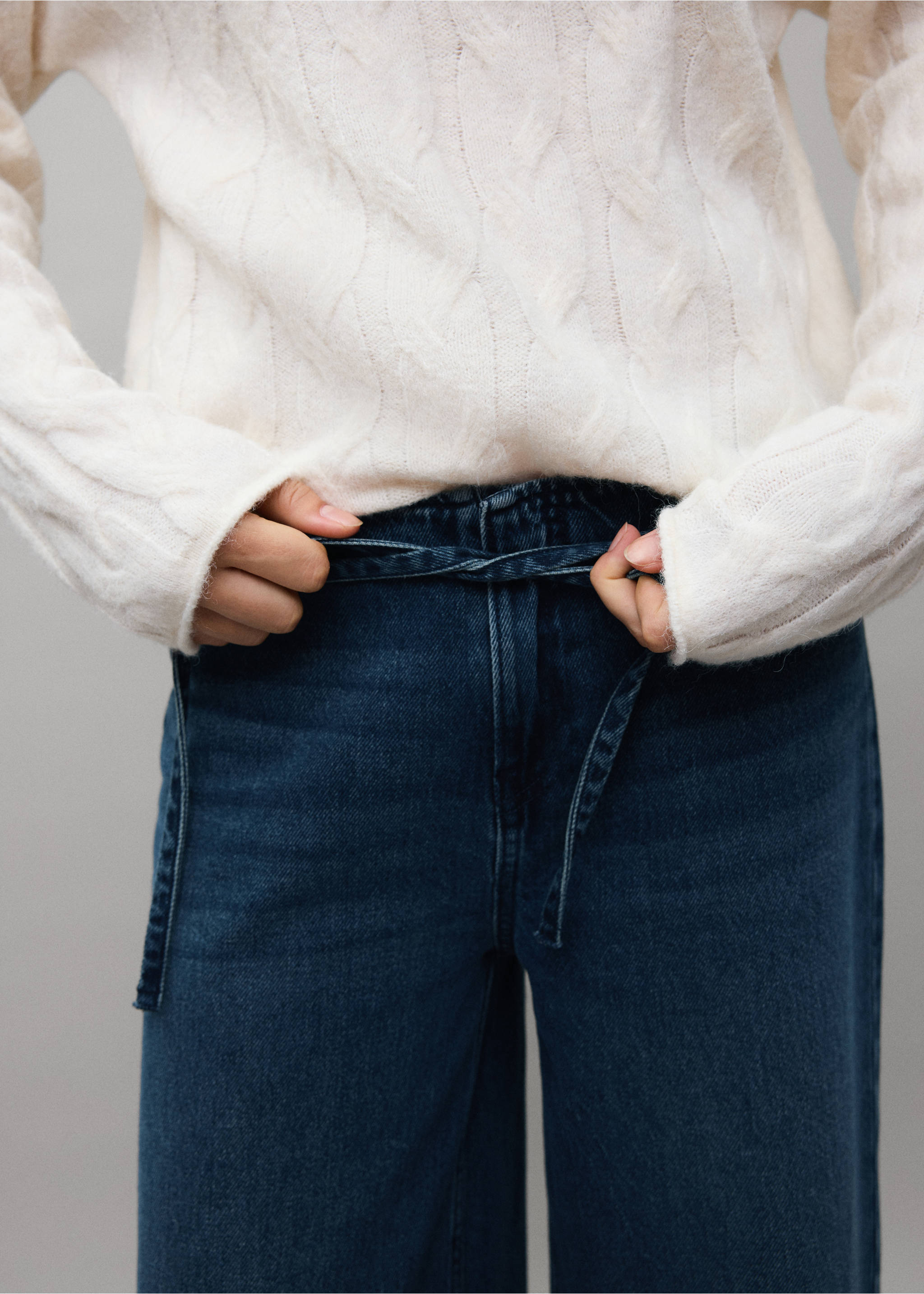 Джинсы low waist с декоративным шнурком - Деталь изделия 3, Насыщенный темно-синий. Ref: 37017137-00.