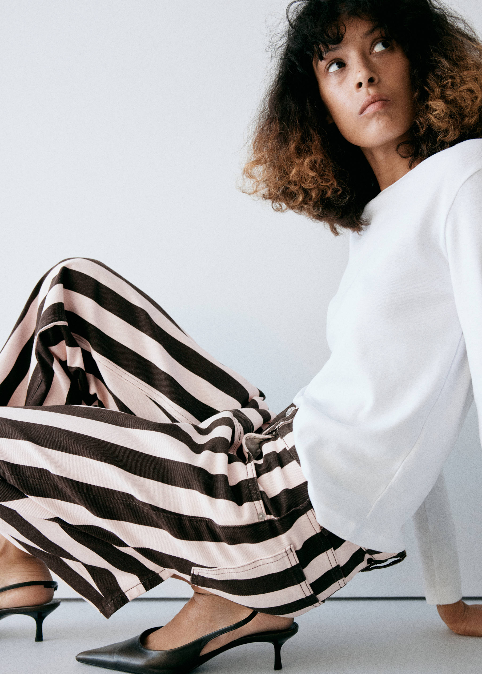 100% cotton striped trousers - Details of the article 2