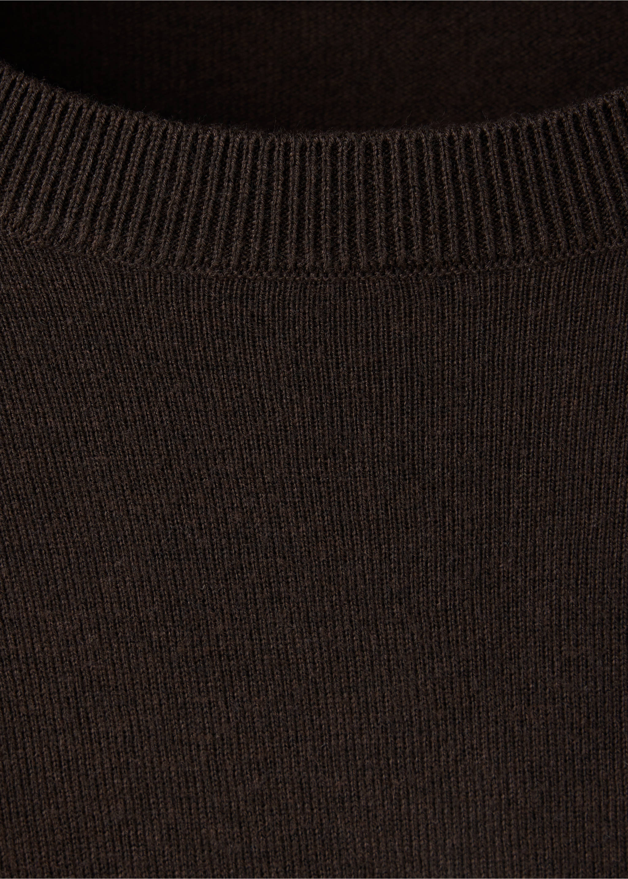 Round-neck knitted sweater - Details of the article 8, Brown. Ref: 37017777-00.