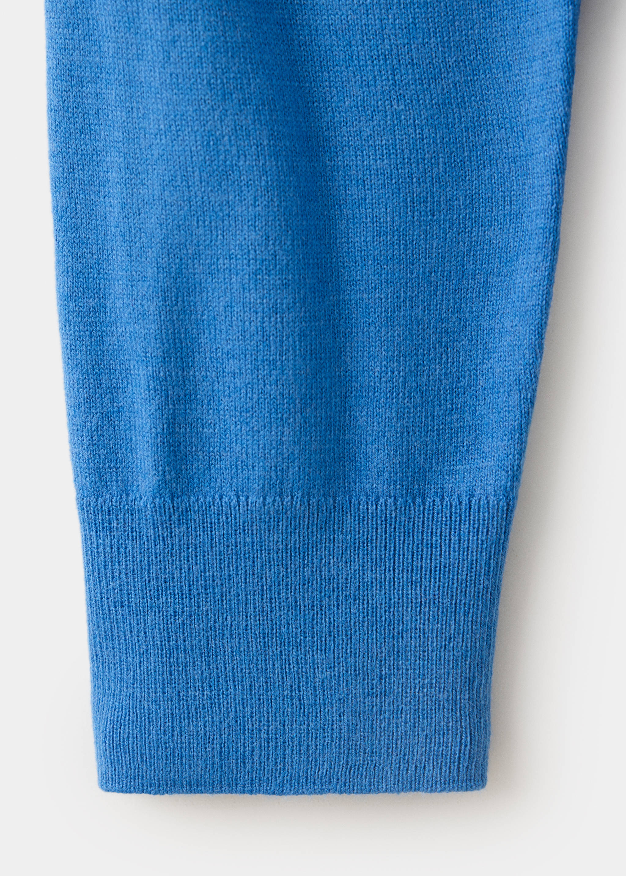 Round-neck knitted sweater - Details of the article 0