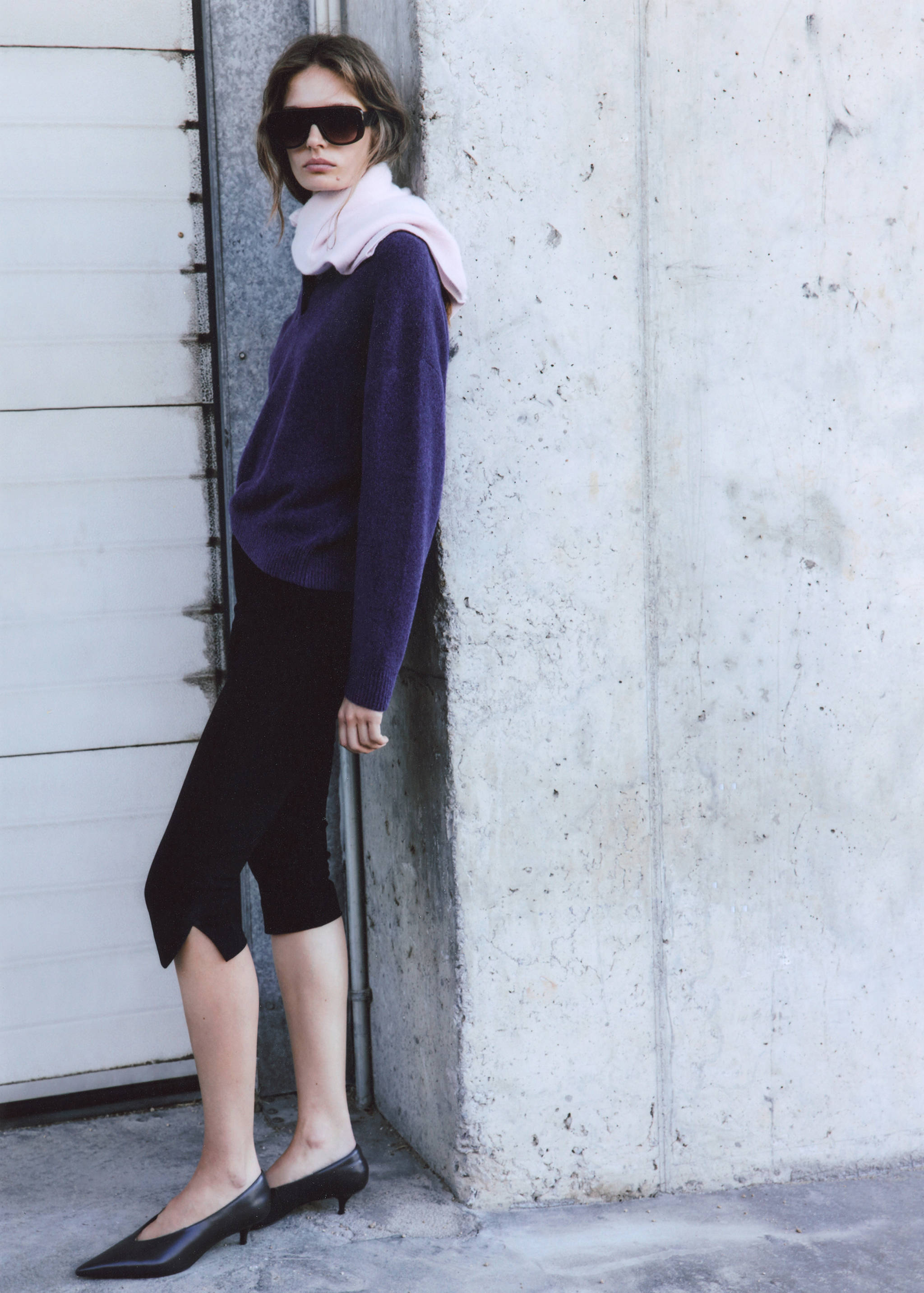 Knitted polo-neck sweater - General plane
