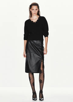 V-neck lace jumper — Black 11