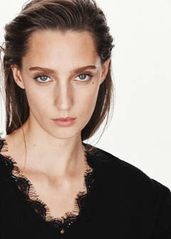 V-neck lace jumper — Black 13