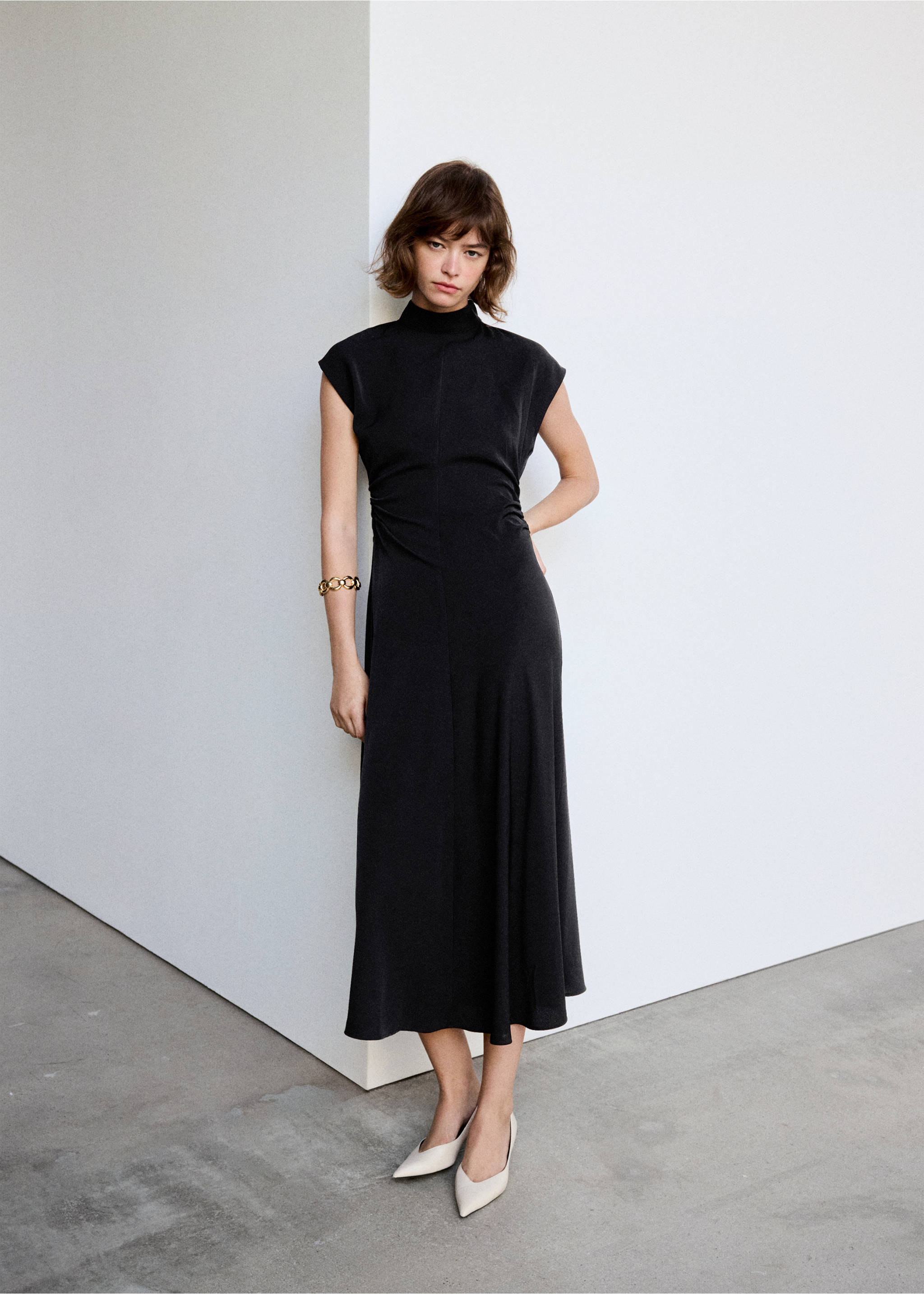 Gathered funnel neck dress - General plane, Black. Ref: 37017799-00.