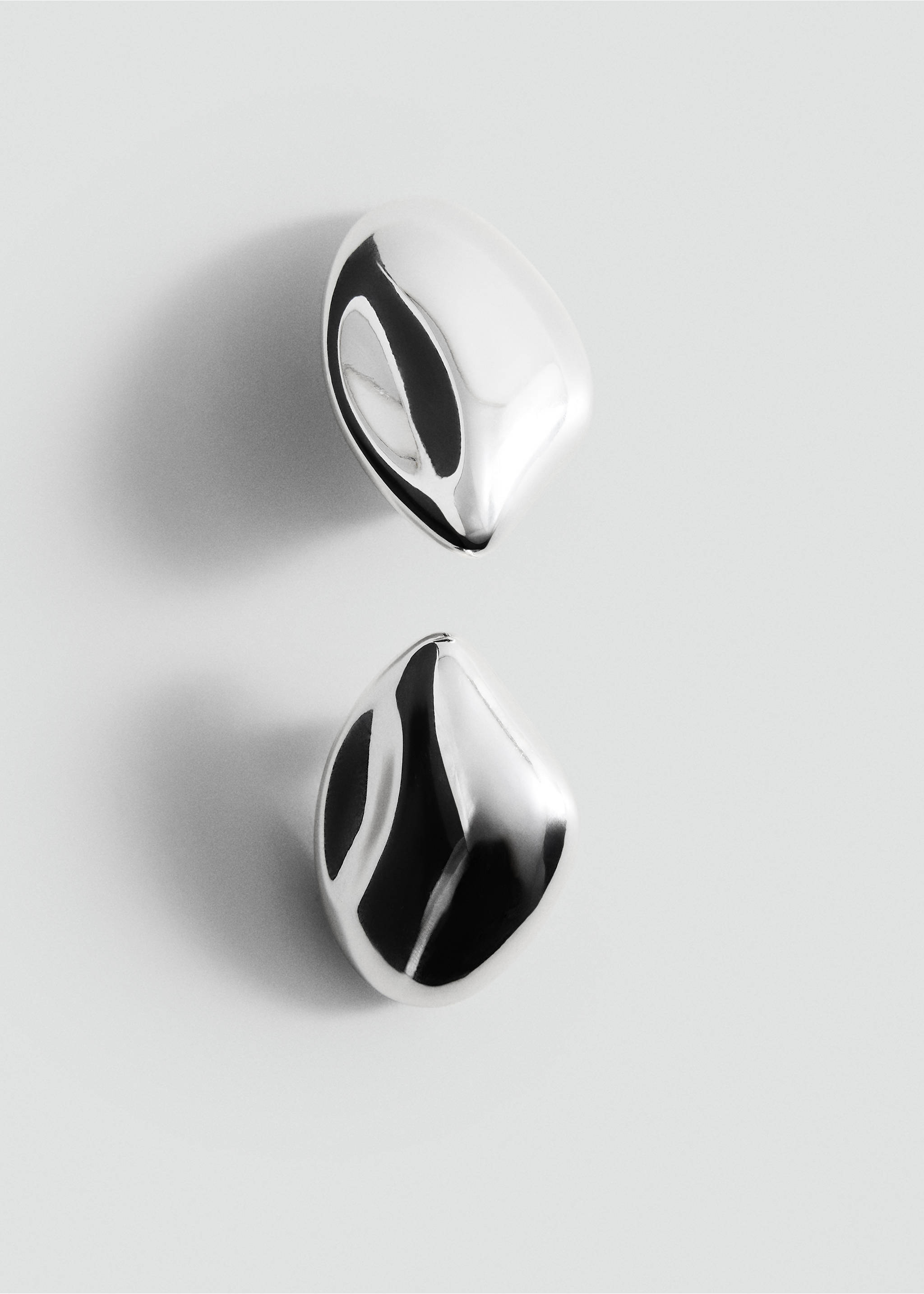 Polished silver sculpted drop earrings., Silver. Ref: 37017804-00.