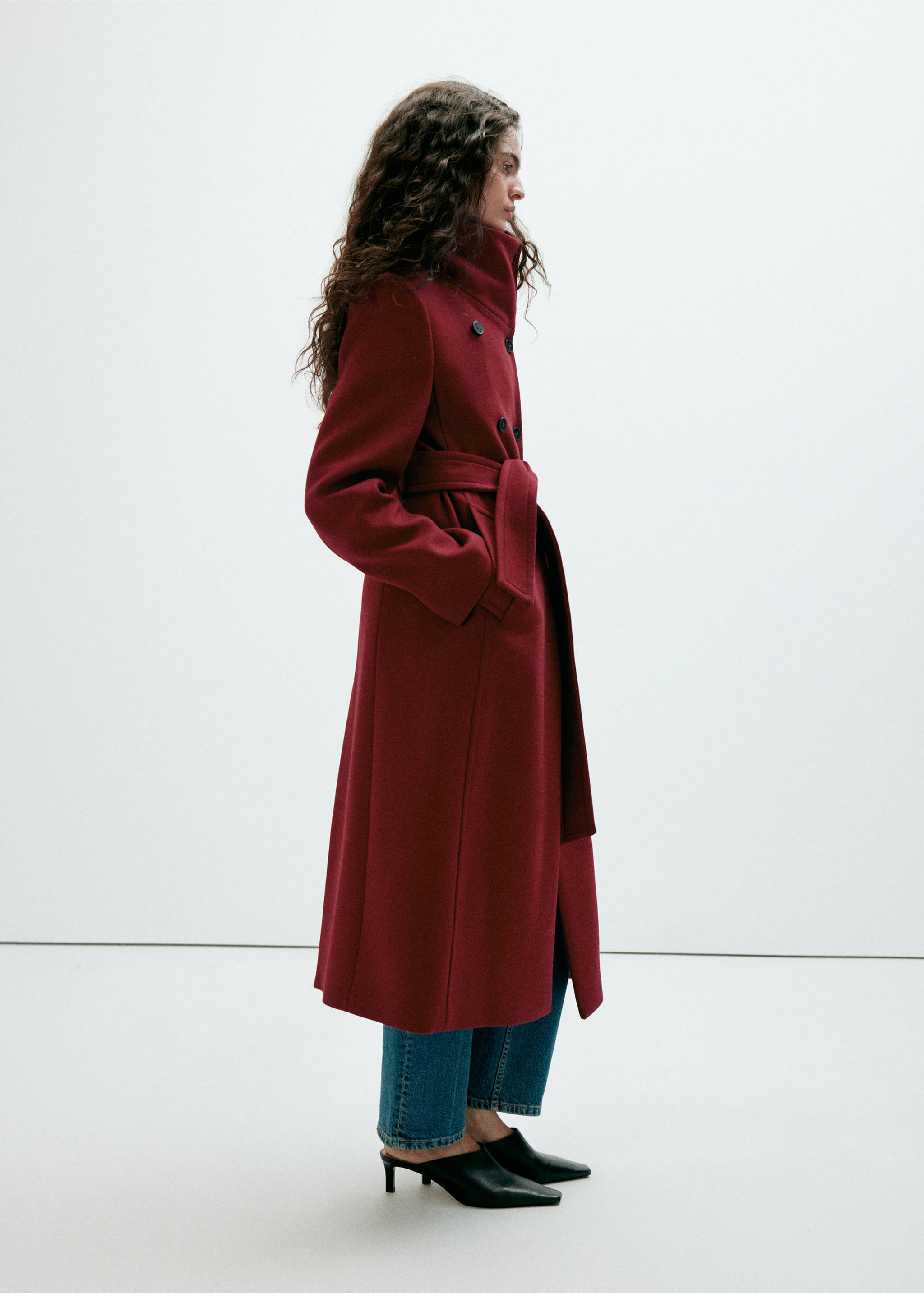 Manteco wool coat with funnel neck - Details of the article 1, Red. Ref: 37017807-00.