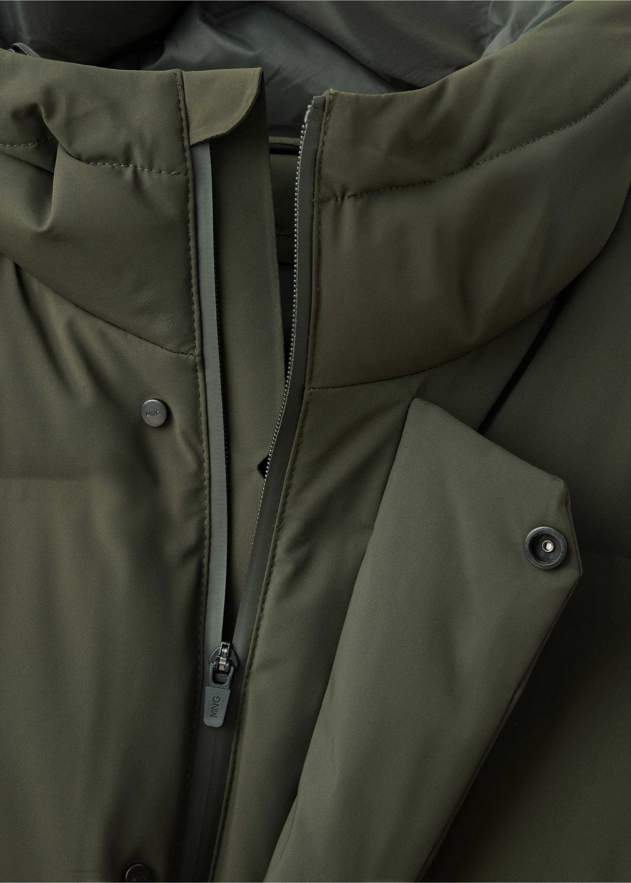 Anorak matelassé rembourré de duvet, imperméable - Détail de l'article 0, Vert foncé. Ref: 37017889-00.