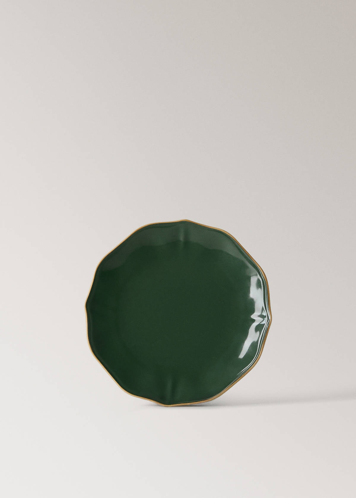 Stoneware dessert plate with decorative decorative edge — Green