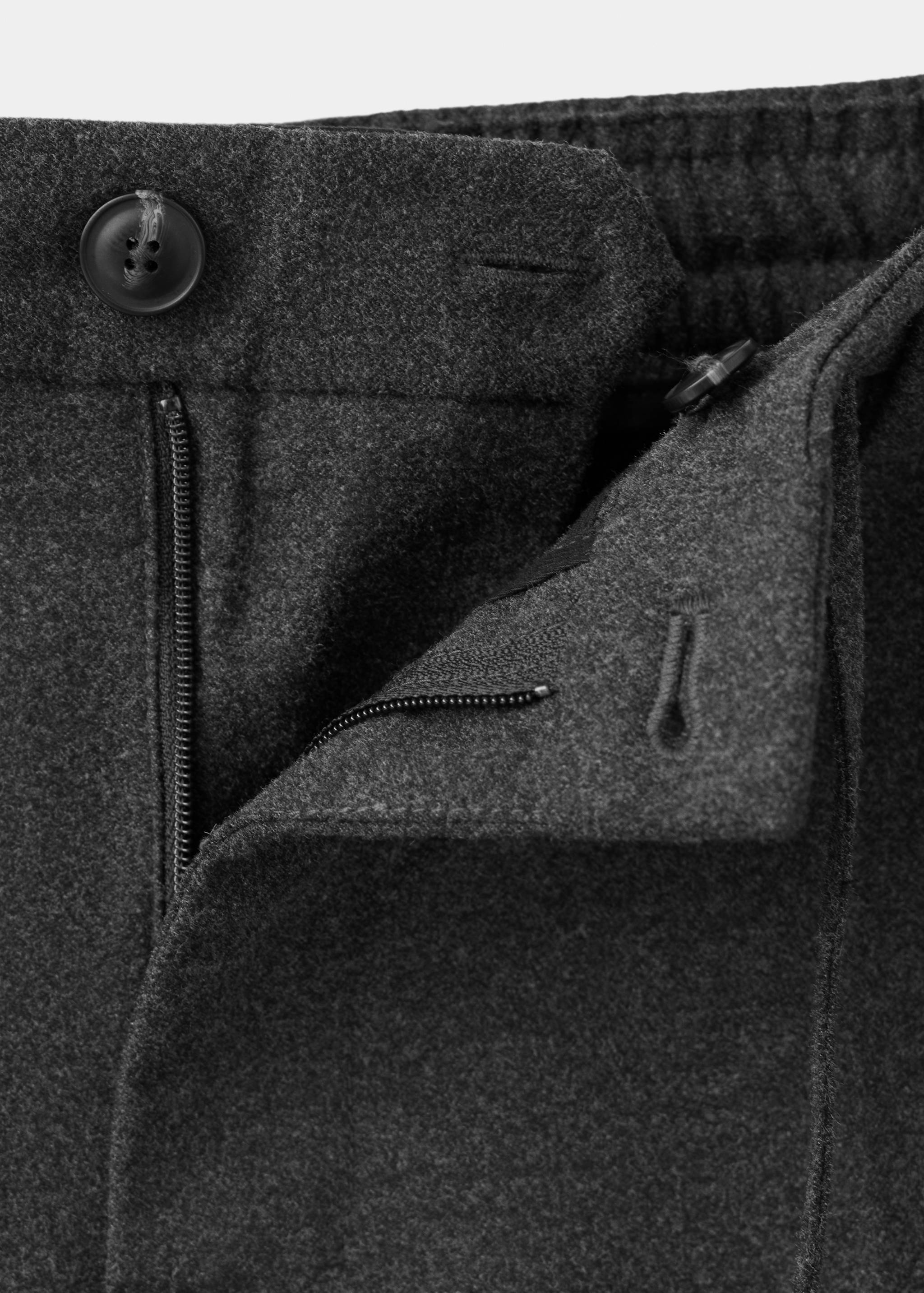 Slim-fit trousers with elastic waist - Details of the article 8