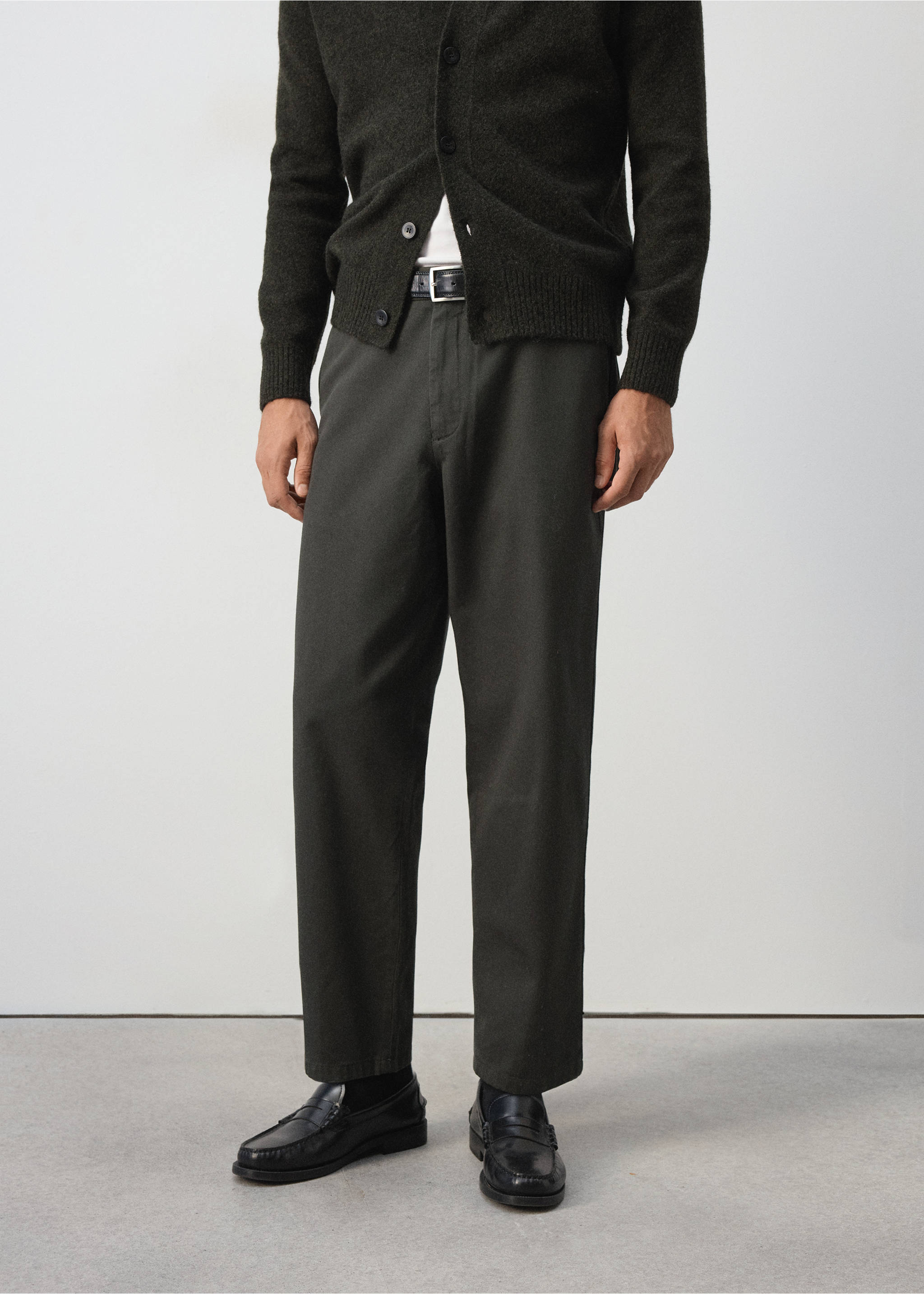 Relaxed fit trousers 100% cotton - Medium plane, Coffee. Ref: 37017905-00.