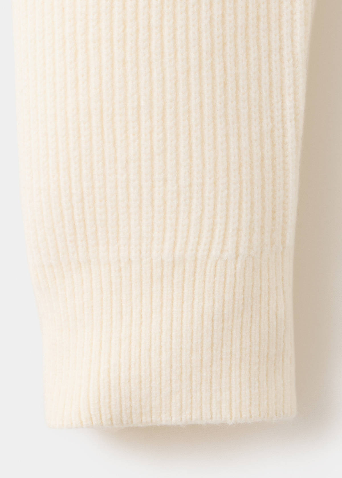 Knitted ribbed sweater — Off White