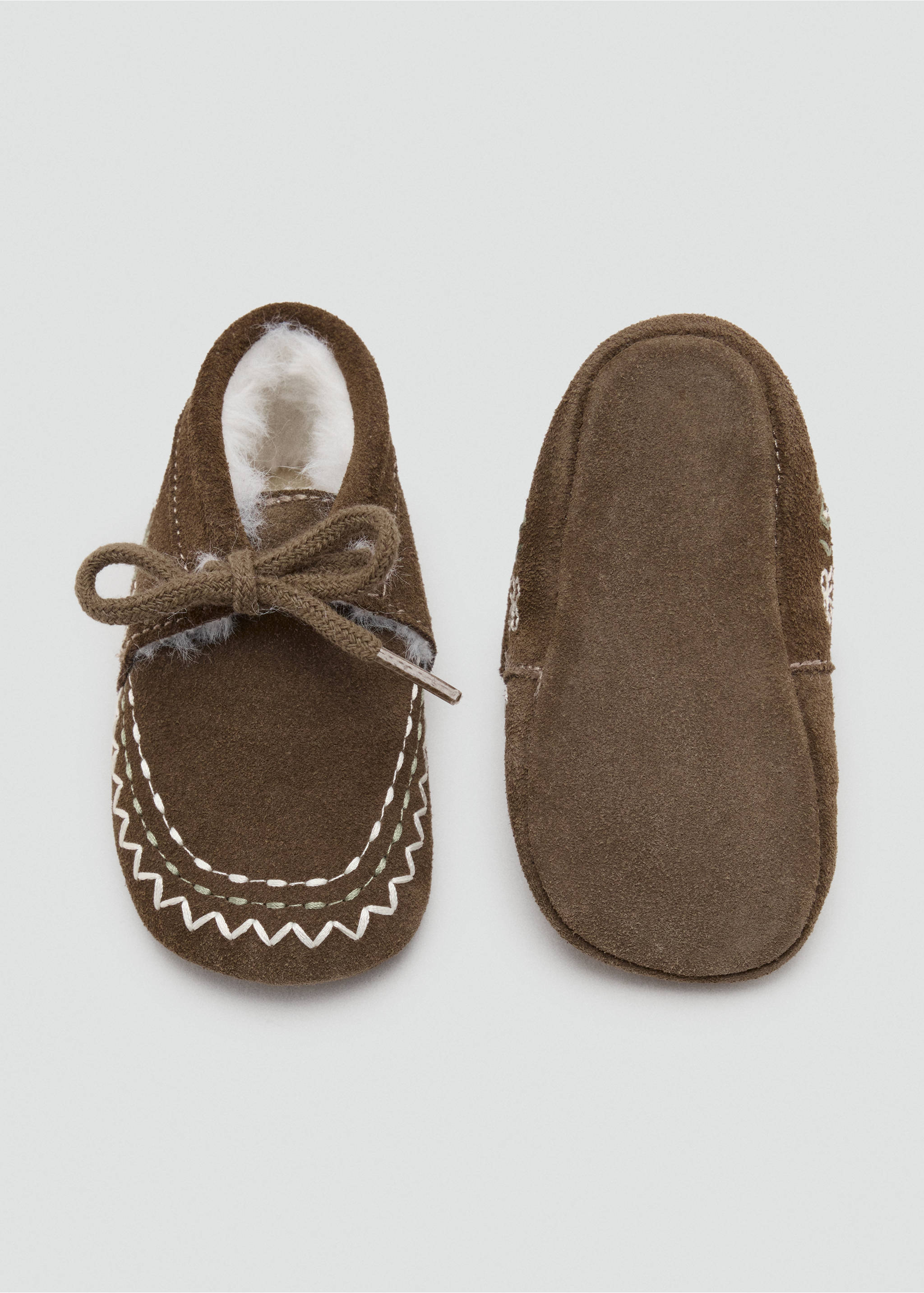 Embroidered split suede boots - Details of the article 2, Medium Brown. Ref: 37017938-00.