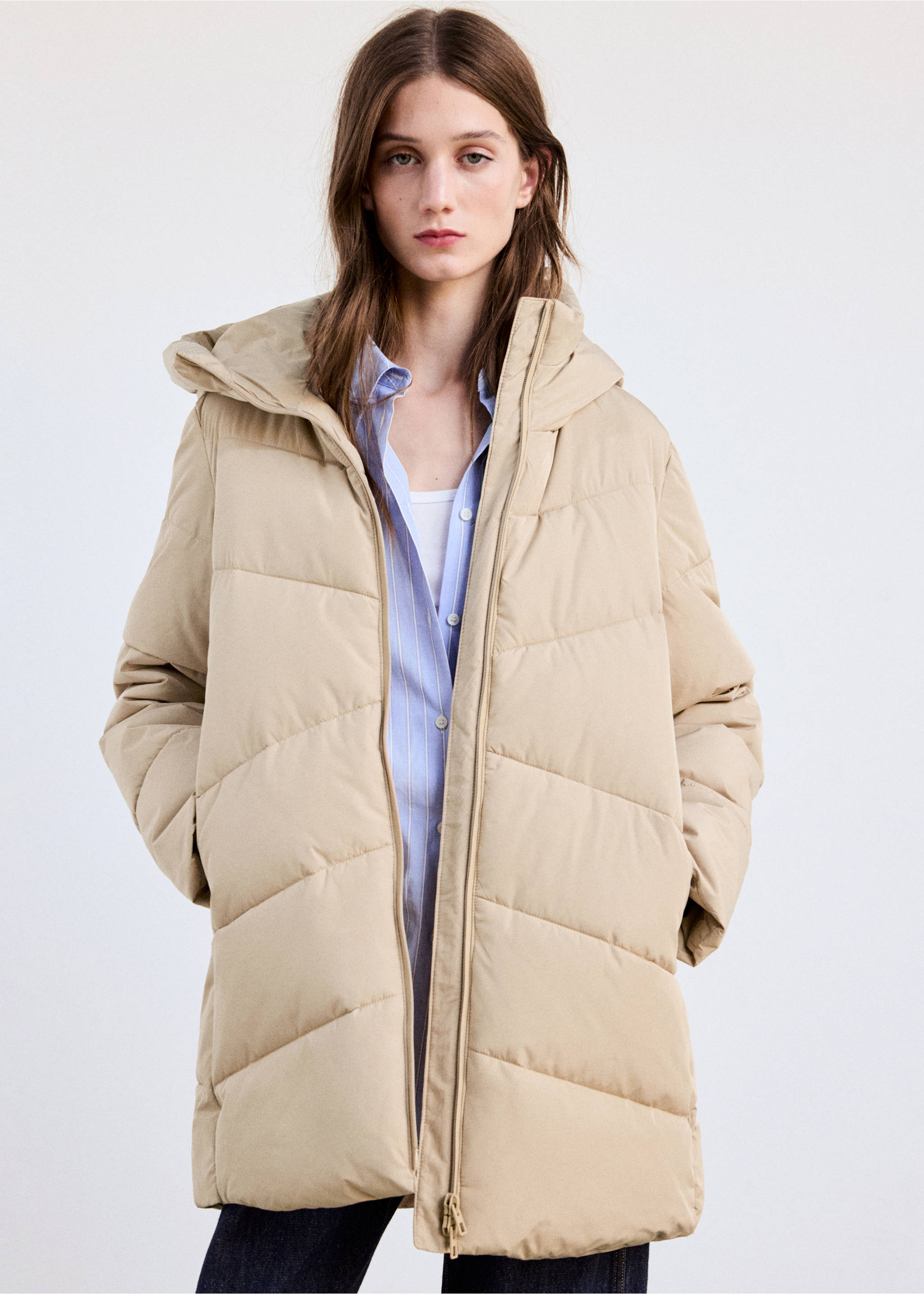 null - Plan moyen, Beige. Ref: 37018268-00.