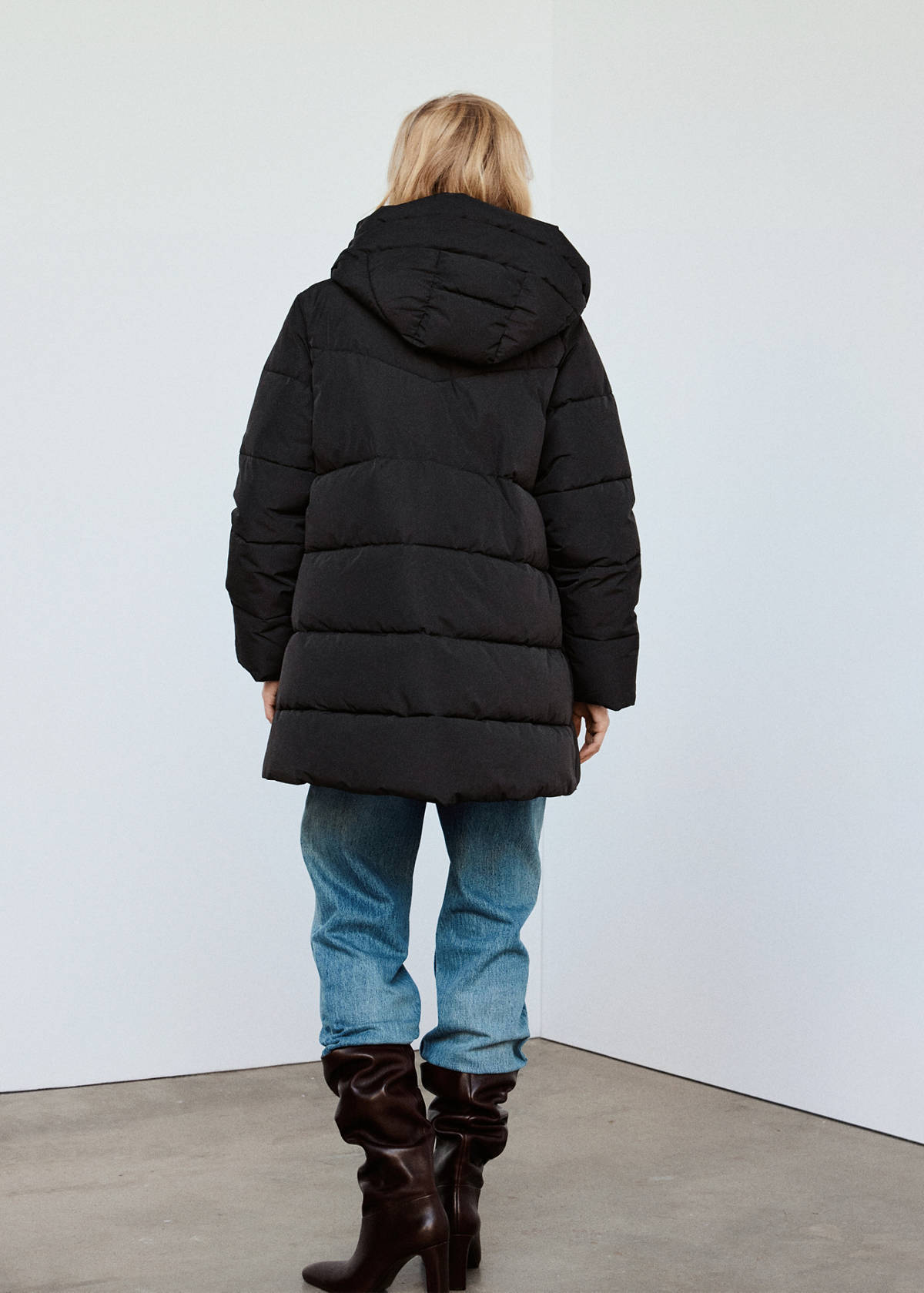 Hood puffer coat — Black
