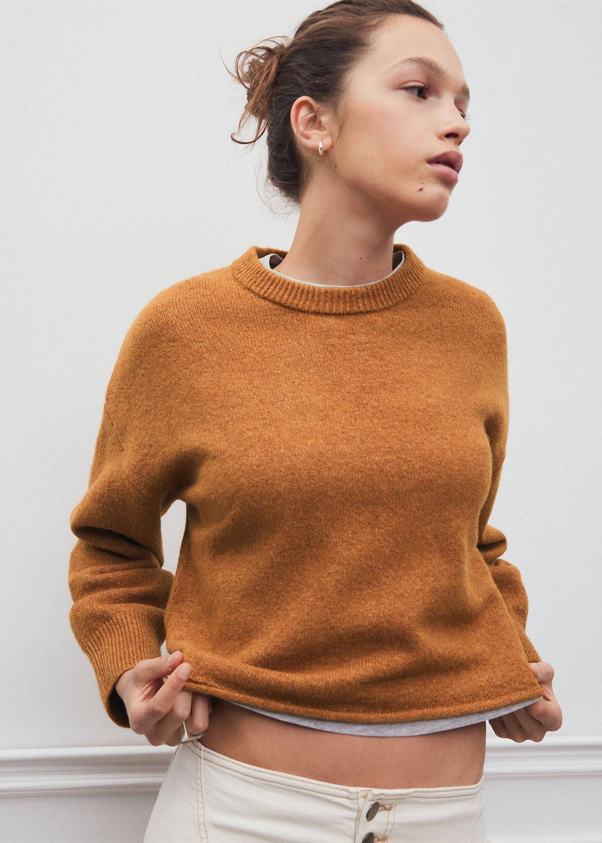 Straight round-neck sweater — Ochre