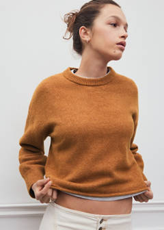 Straight round-neck sweater — Ochre 1