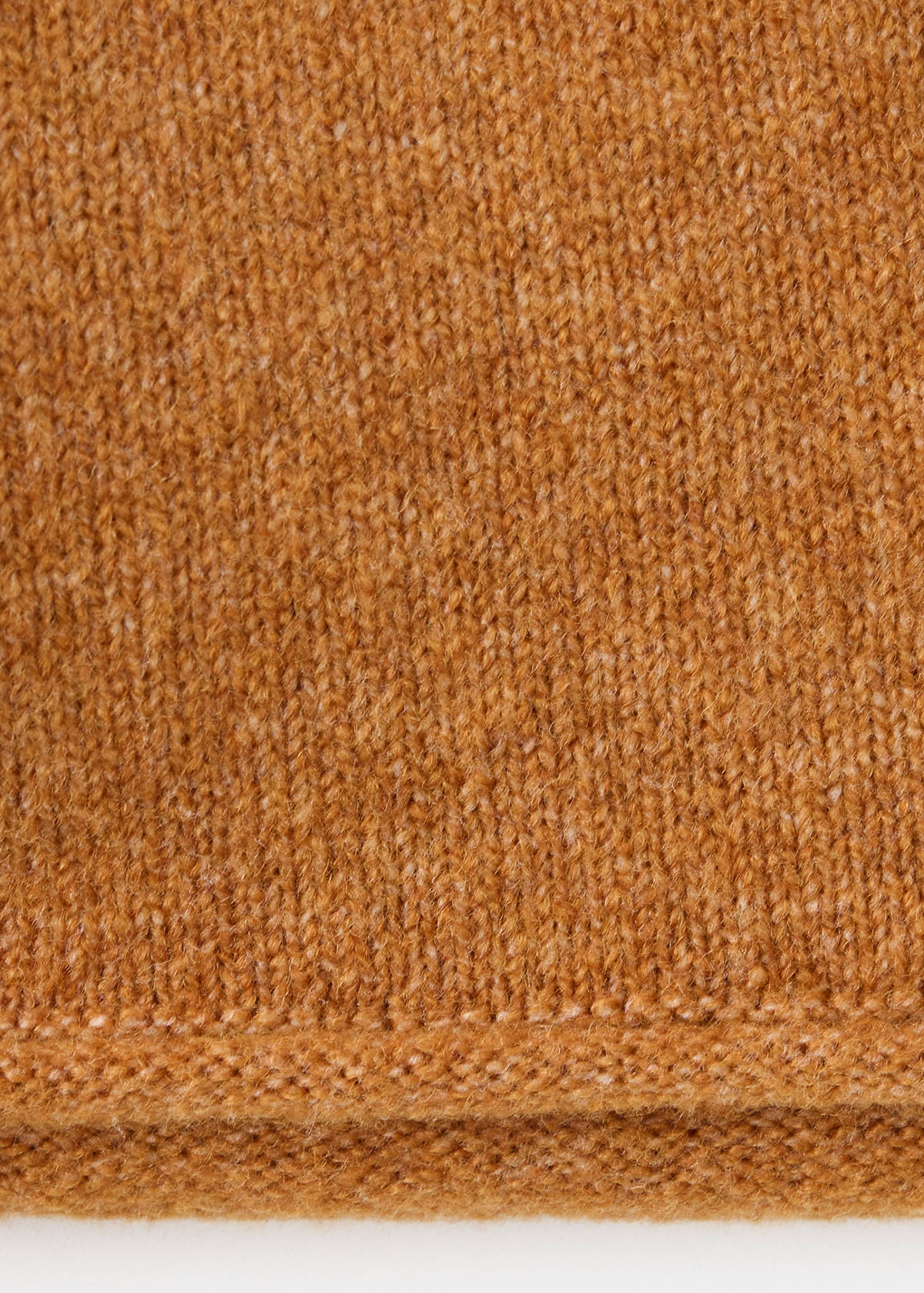 Straight round-neck sweater — Ochre