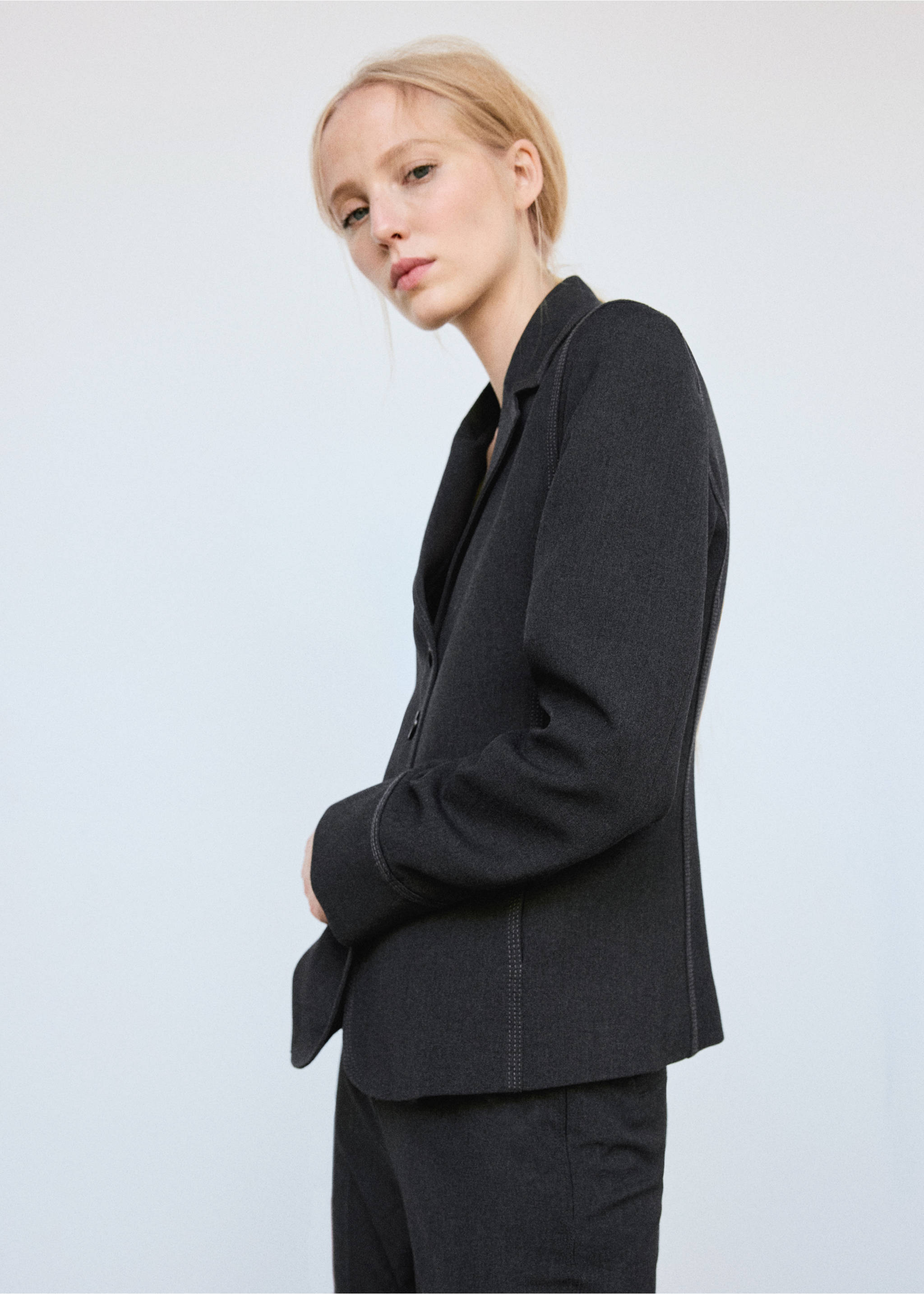 Dark grey tailored blazer with contrast stitching and front buttons., Grey. Ref: 37018290-00.