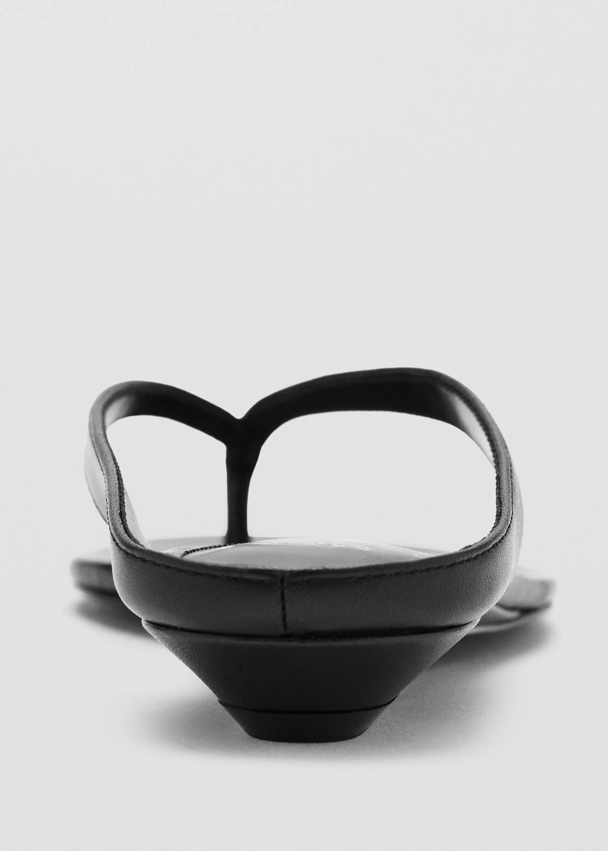 Wedge leather sandals — Black
