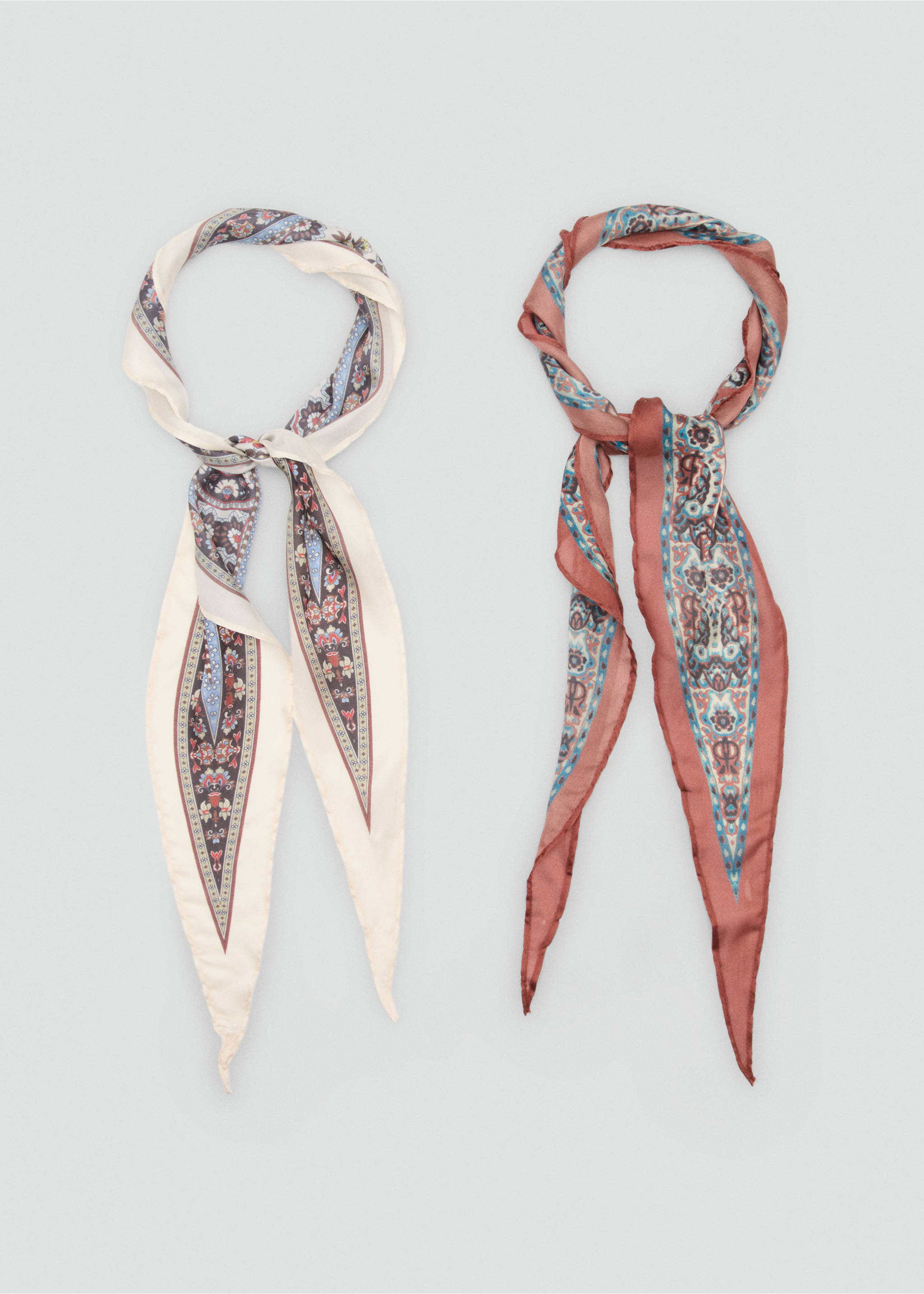 Set of 2 printed handkerchiefs - Details of the article 1, Burnt Orange. Ref: 37021342-00.