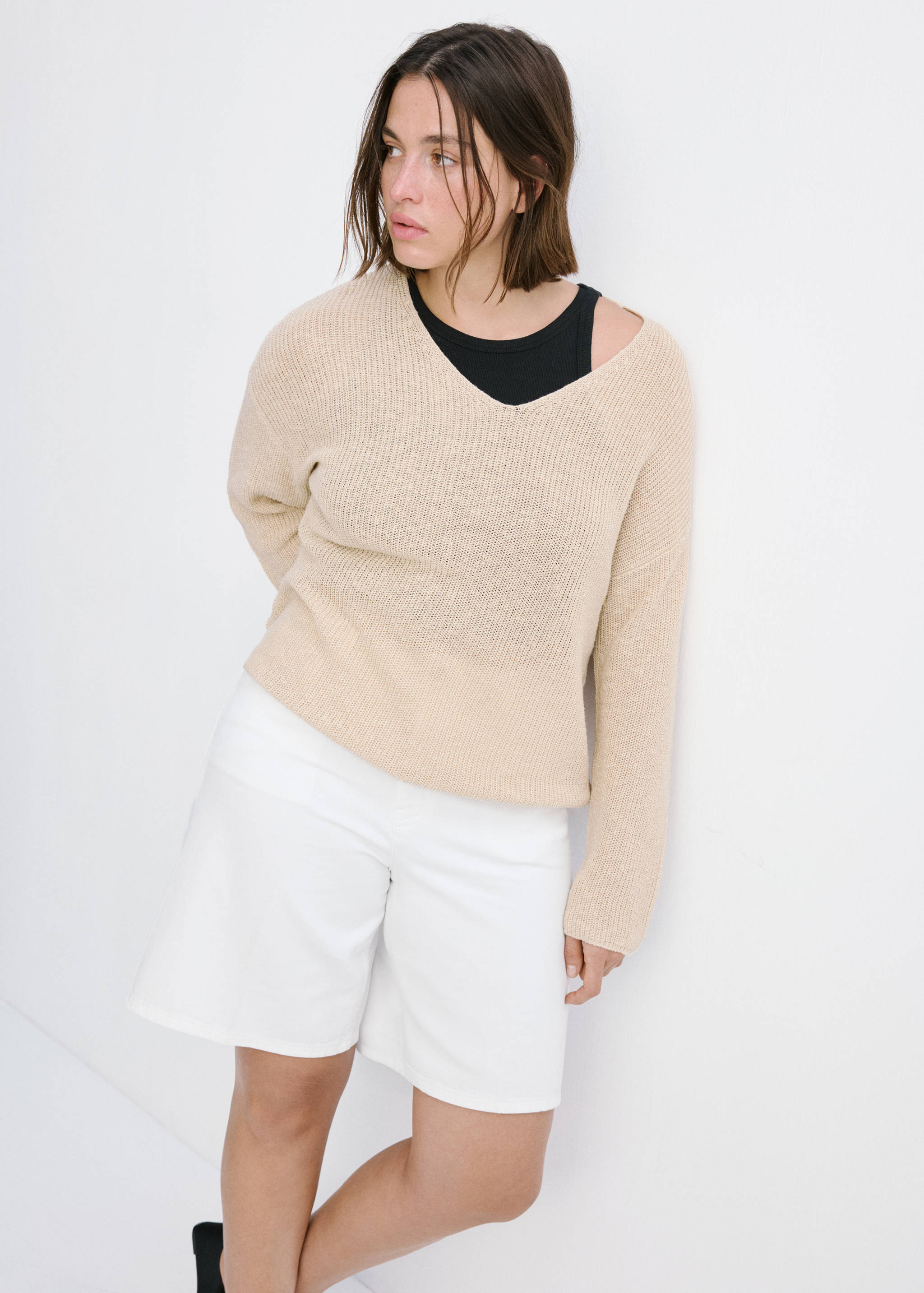 Straight-fit denim bermuda shorts - Details of the article 5