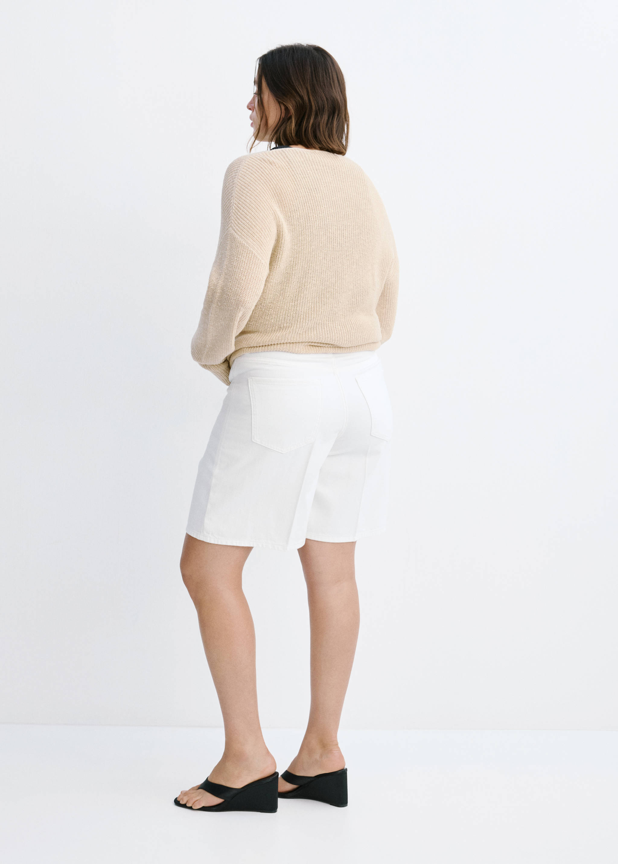 Straight-fit denim bermuda shorts - Details of the article 4