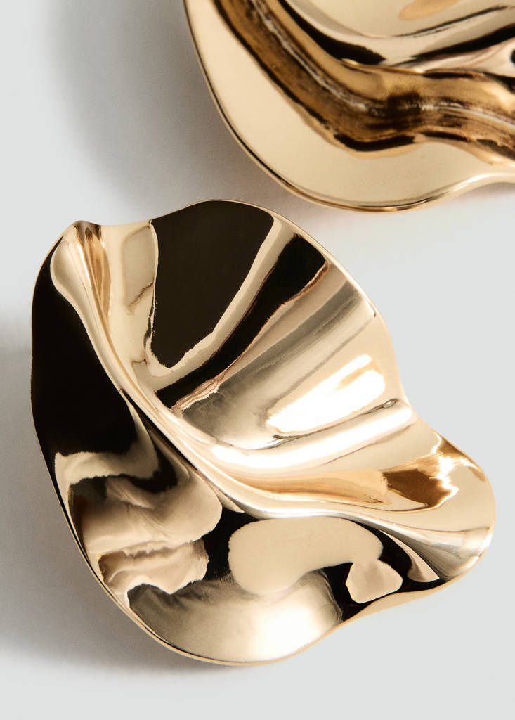 Mango Textured-relief Earrings In Gold