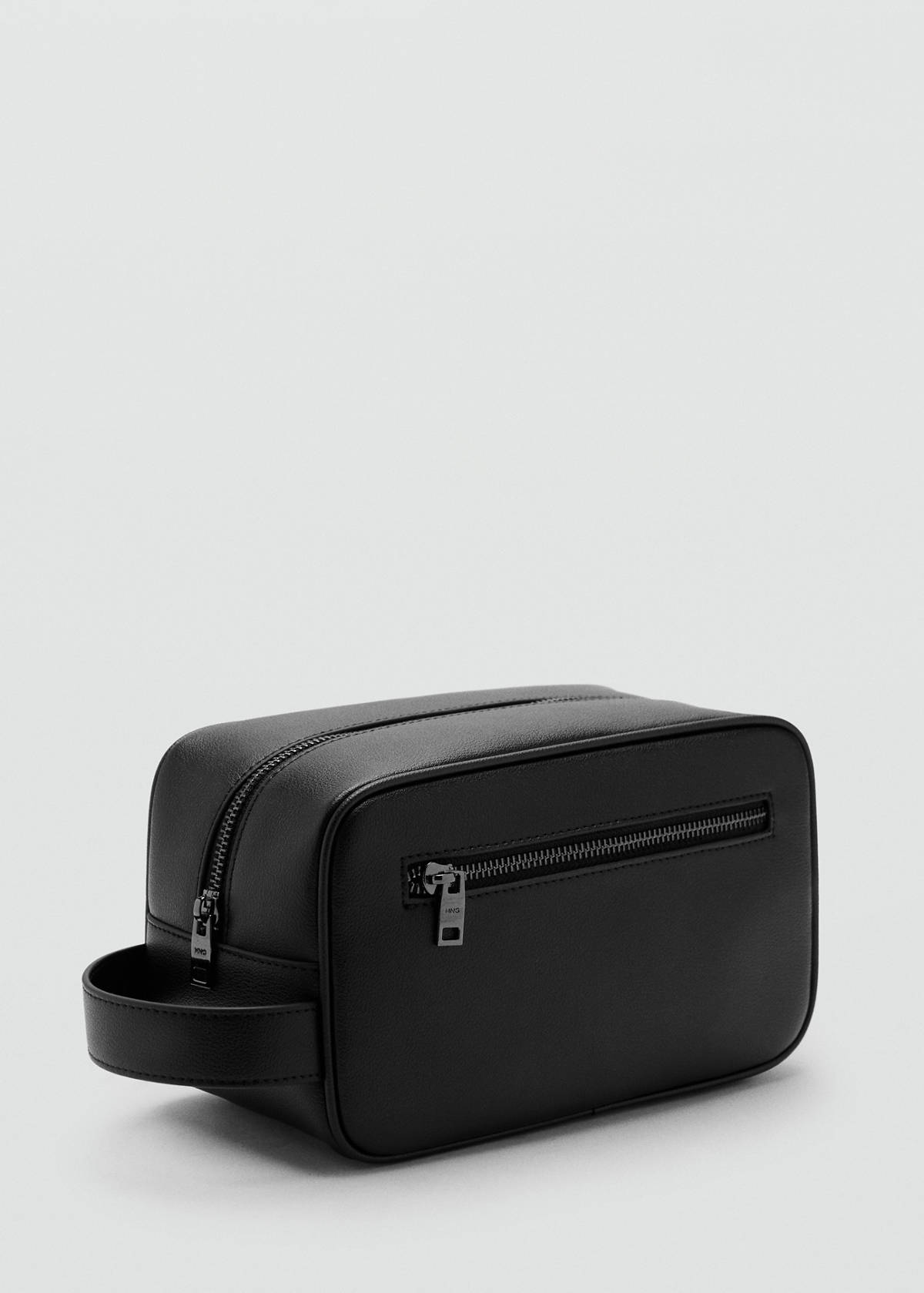 Zipped leather cosmetic bag — Black