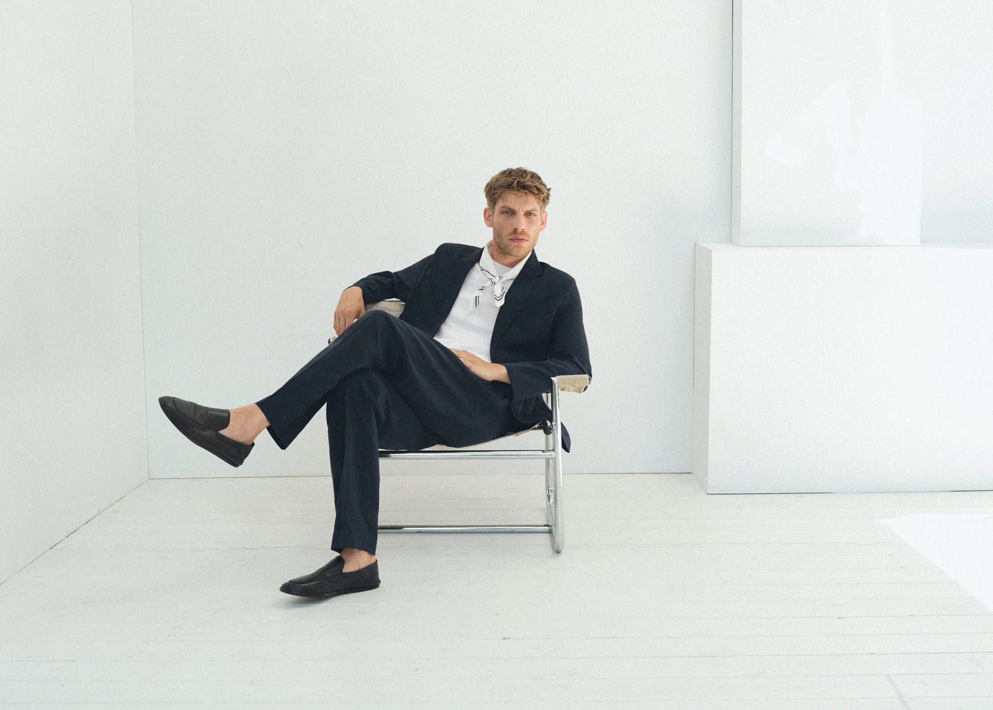 Slim fit linen lyocell blend trousers - Panoramic plane