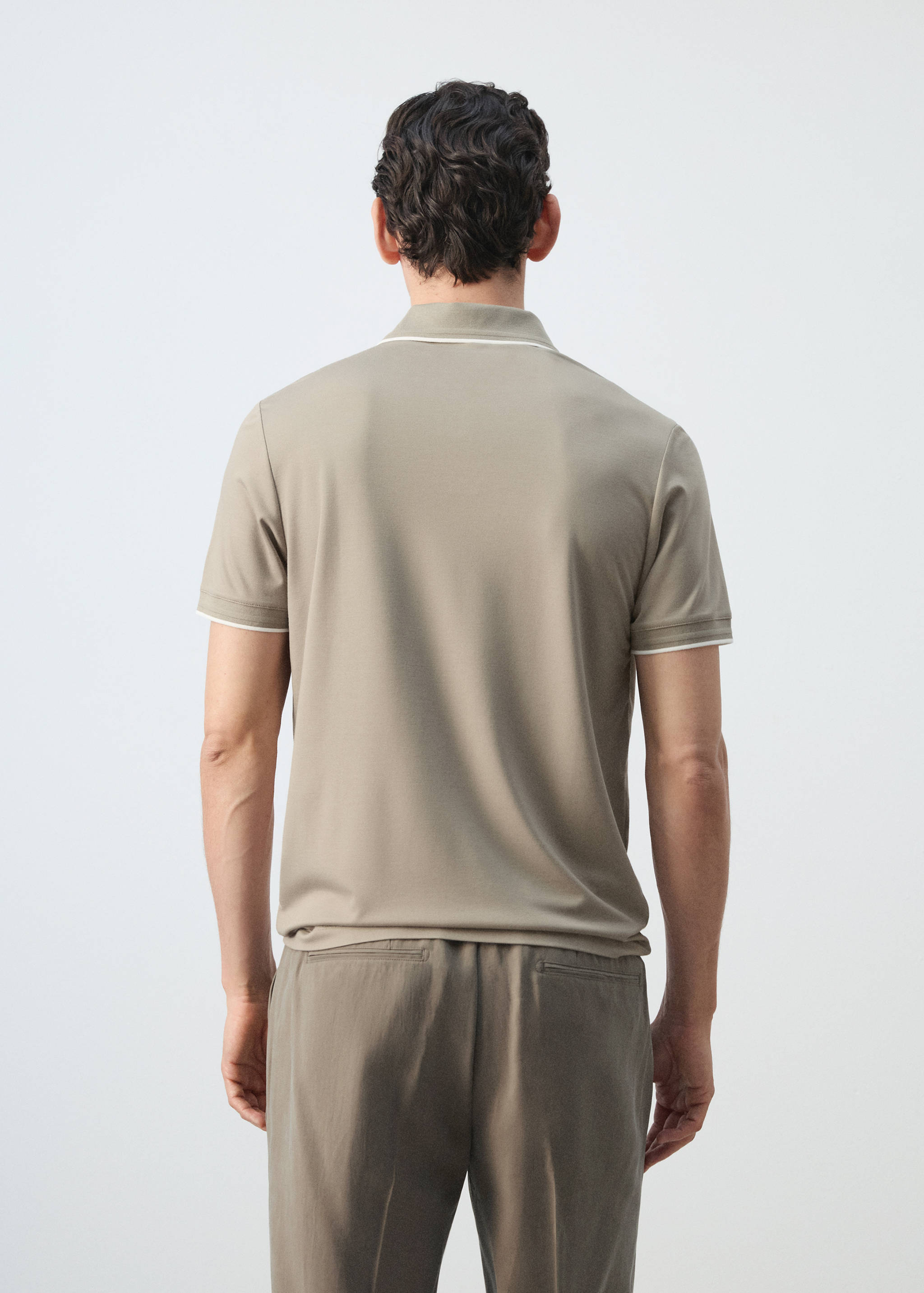 Plain cotton polo shirt - Reverse of the article