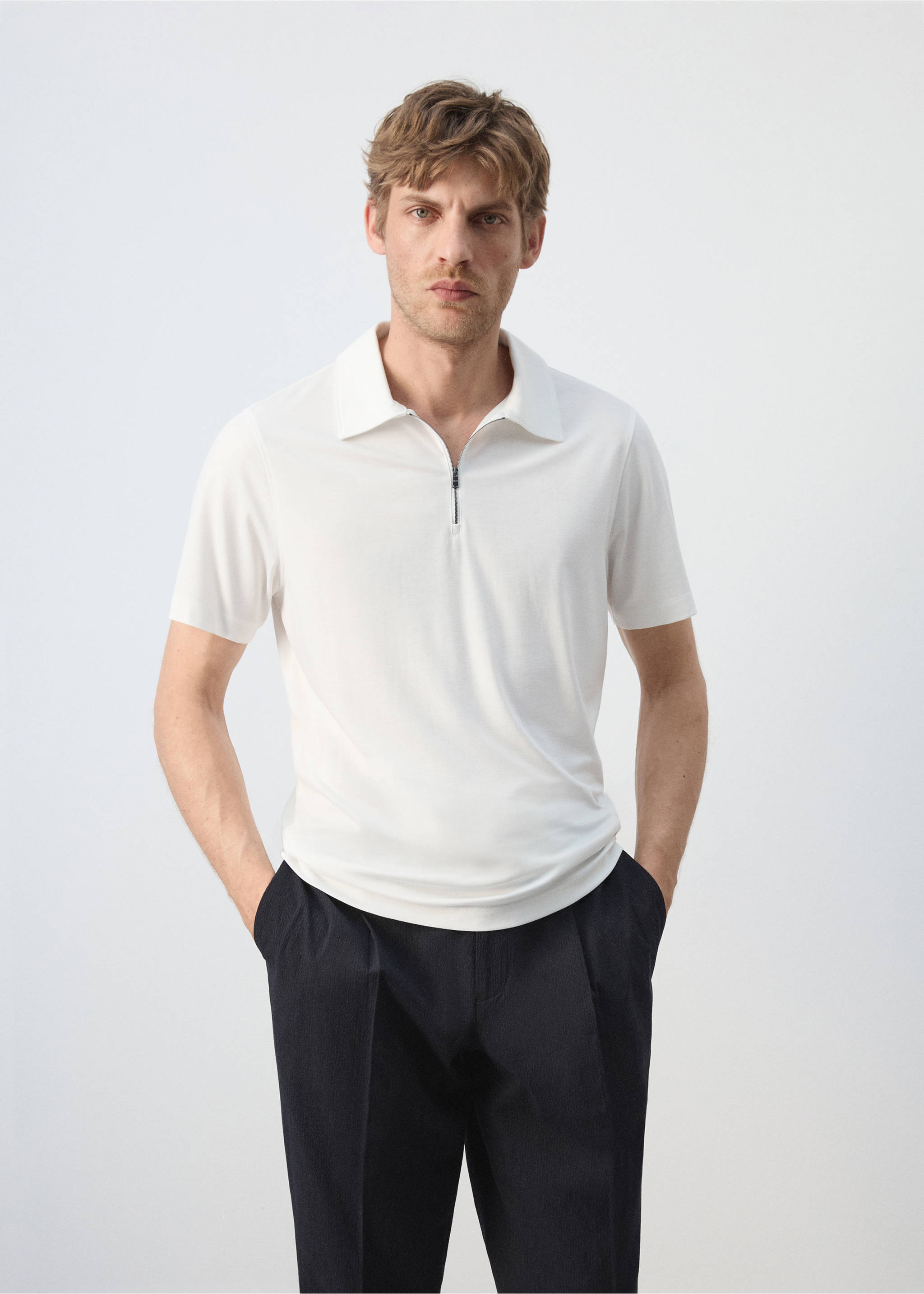 Regular-fit zip polo - Medium plane, White. Ref: 37021371-00.