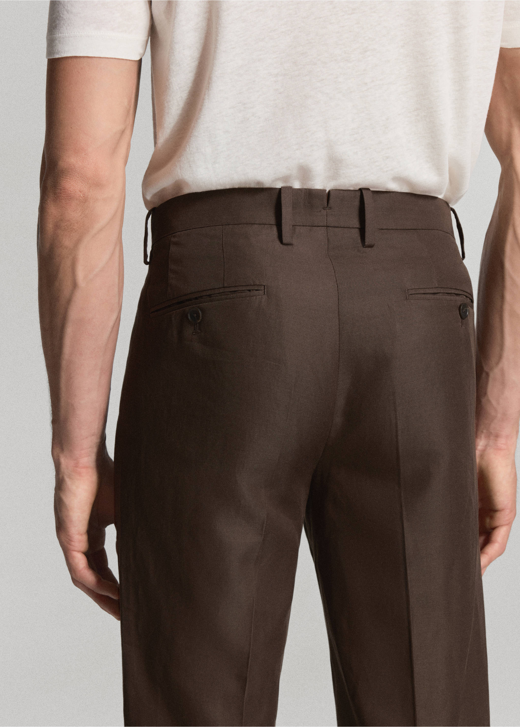 Pantalón traje mezcla lyocell  lino - Detalle del artículo 3, Marrón. Ref: 37021372-02.