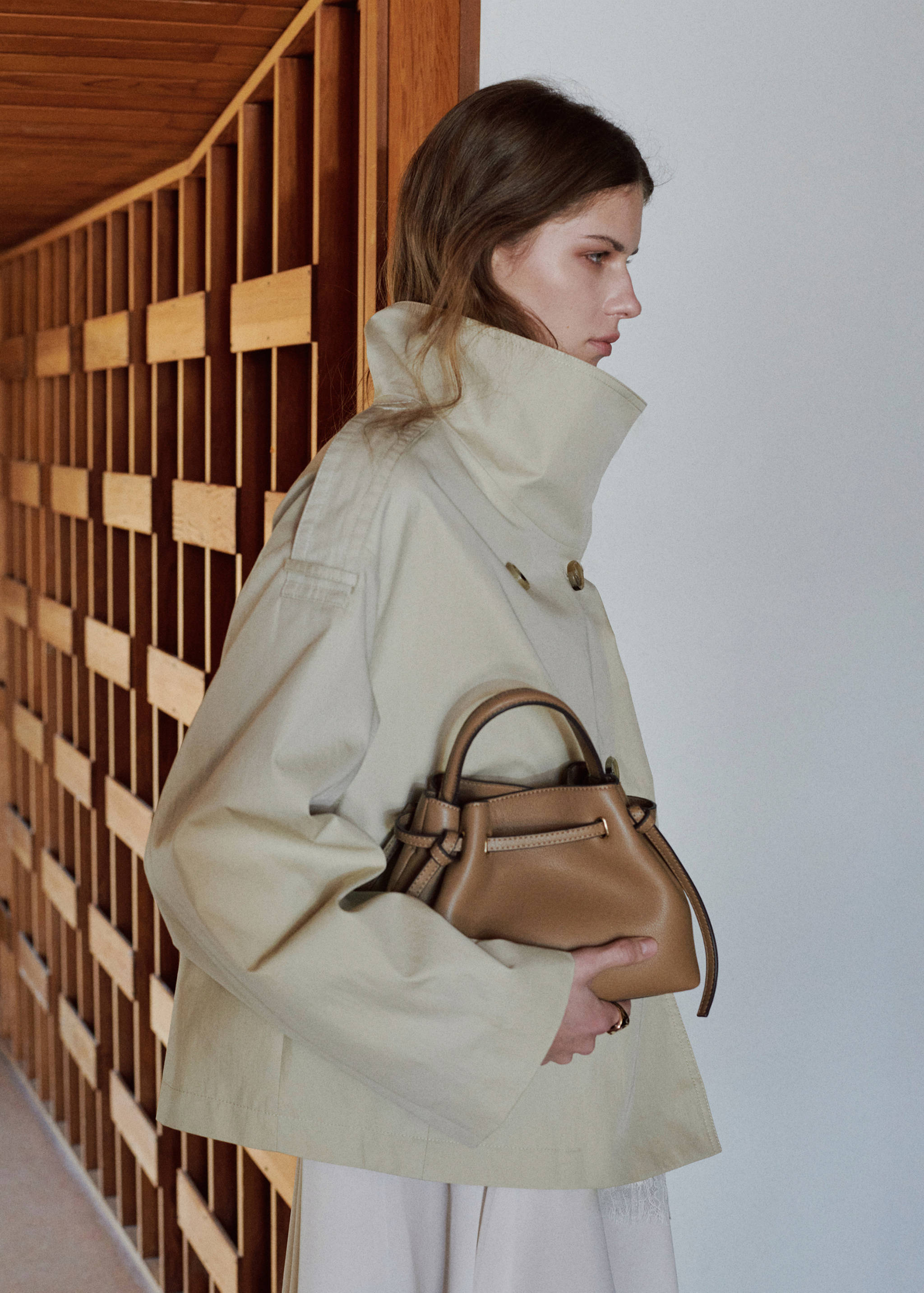 Faux-leather bucket handbag - General plane