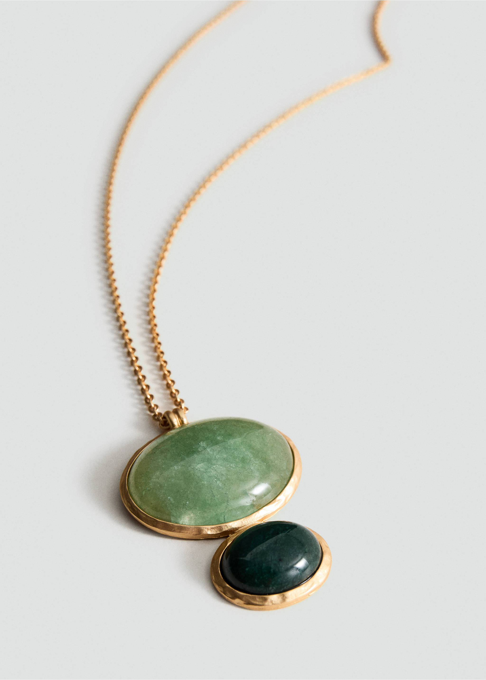 Collier joy - Plan moyen, Or. Ref: 37021399-00.