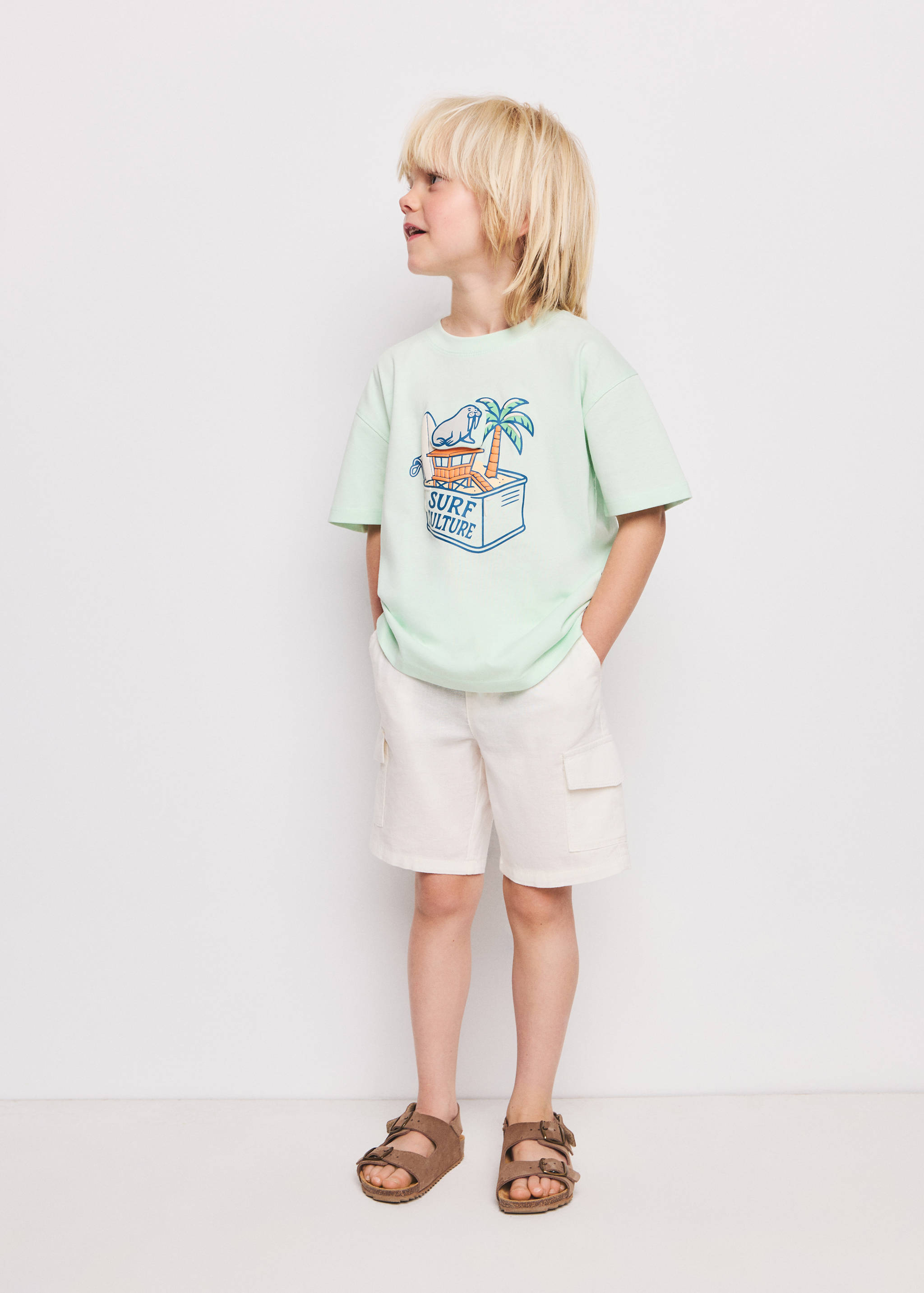 Cotton T-shirt with surf print - General plane