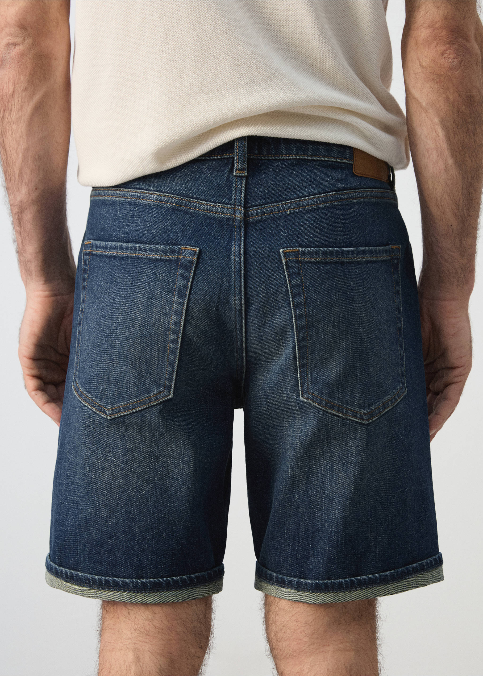 Bermuda en jean slim fit - Détail de l'article 3, Bleu foncé. Ref: 37021413-00.