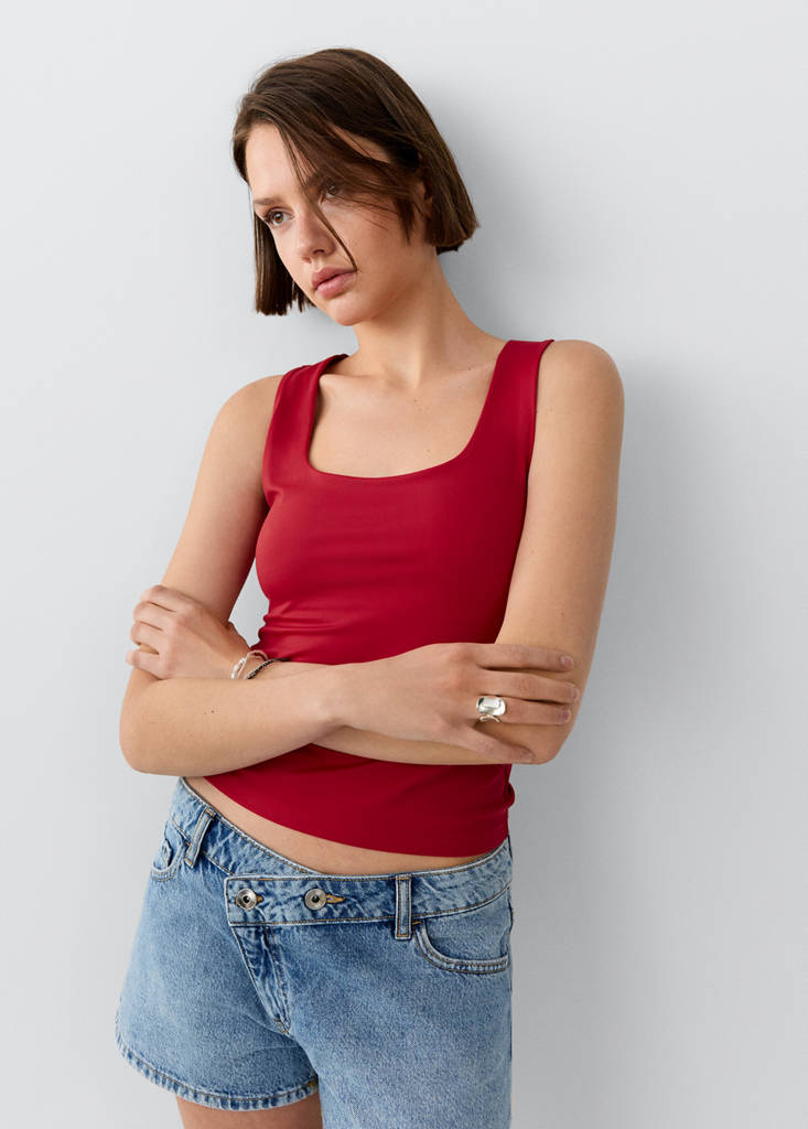 Square-neck strappy top — Red