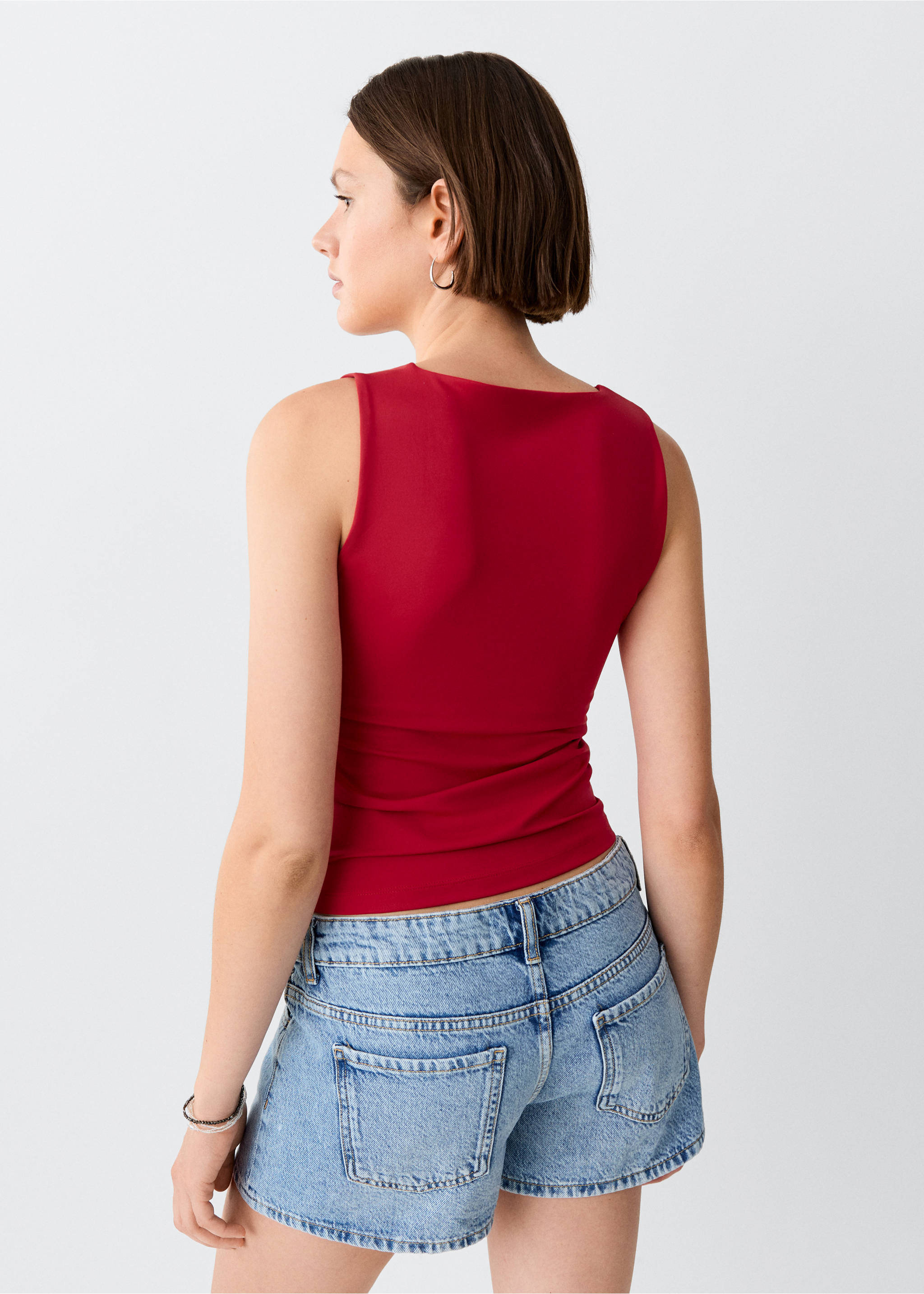 Square-neck strappy top - Reverse of the article, Red. Ref: 37021415-00.