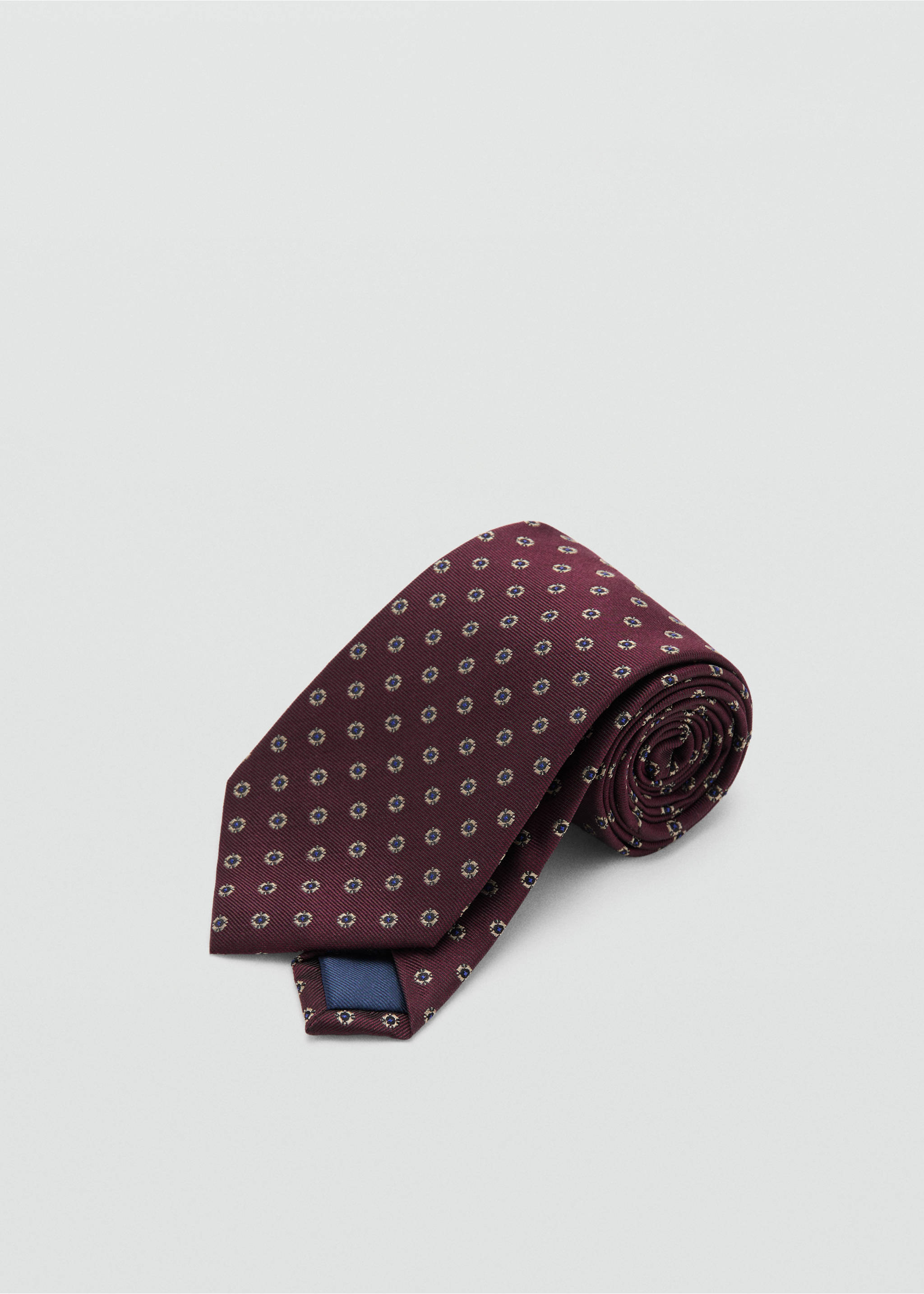 Corbata geo8 - Plano medio, Burdeos. Ref: 37021430-00.