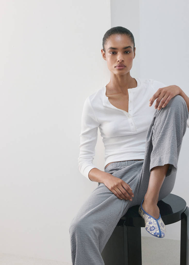 Seersucker striped two-piece pyjamas — Blue