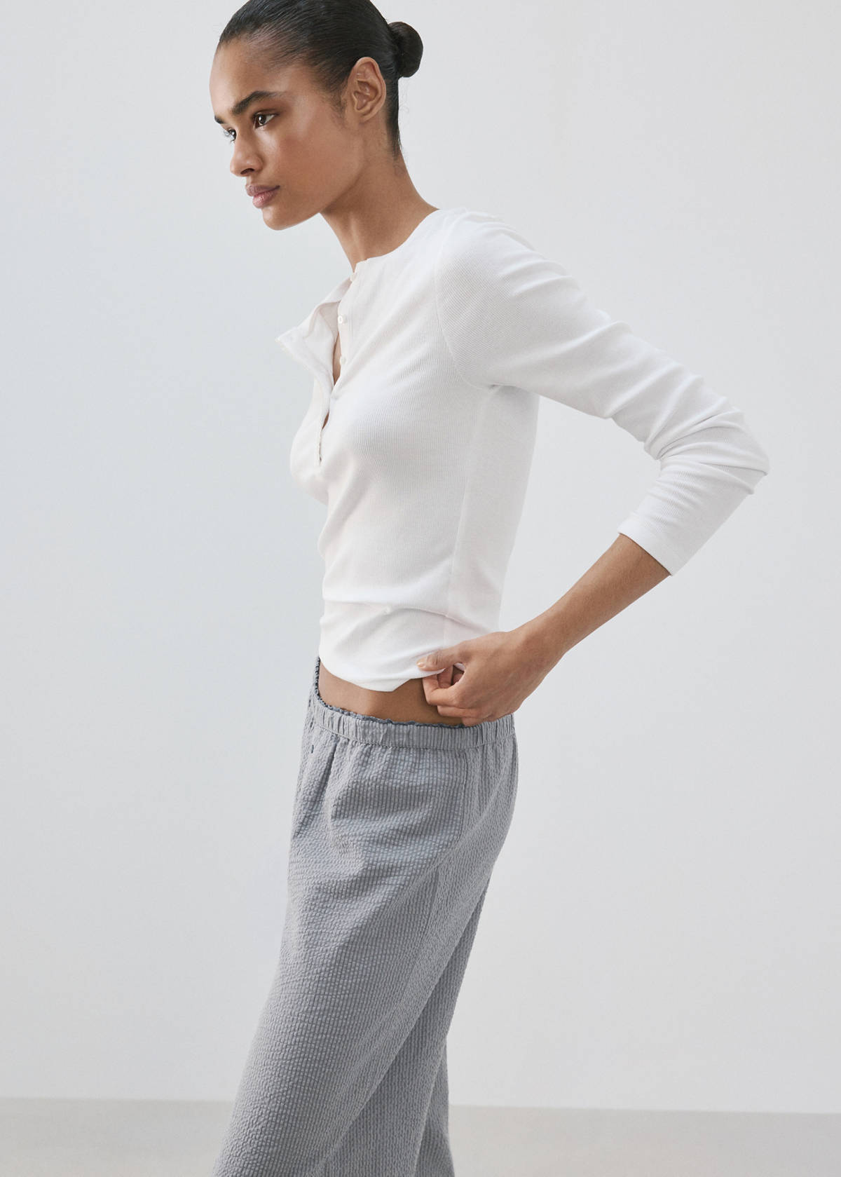 Seersucker striped two-piece pyjamas — Blue